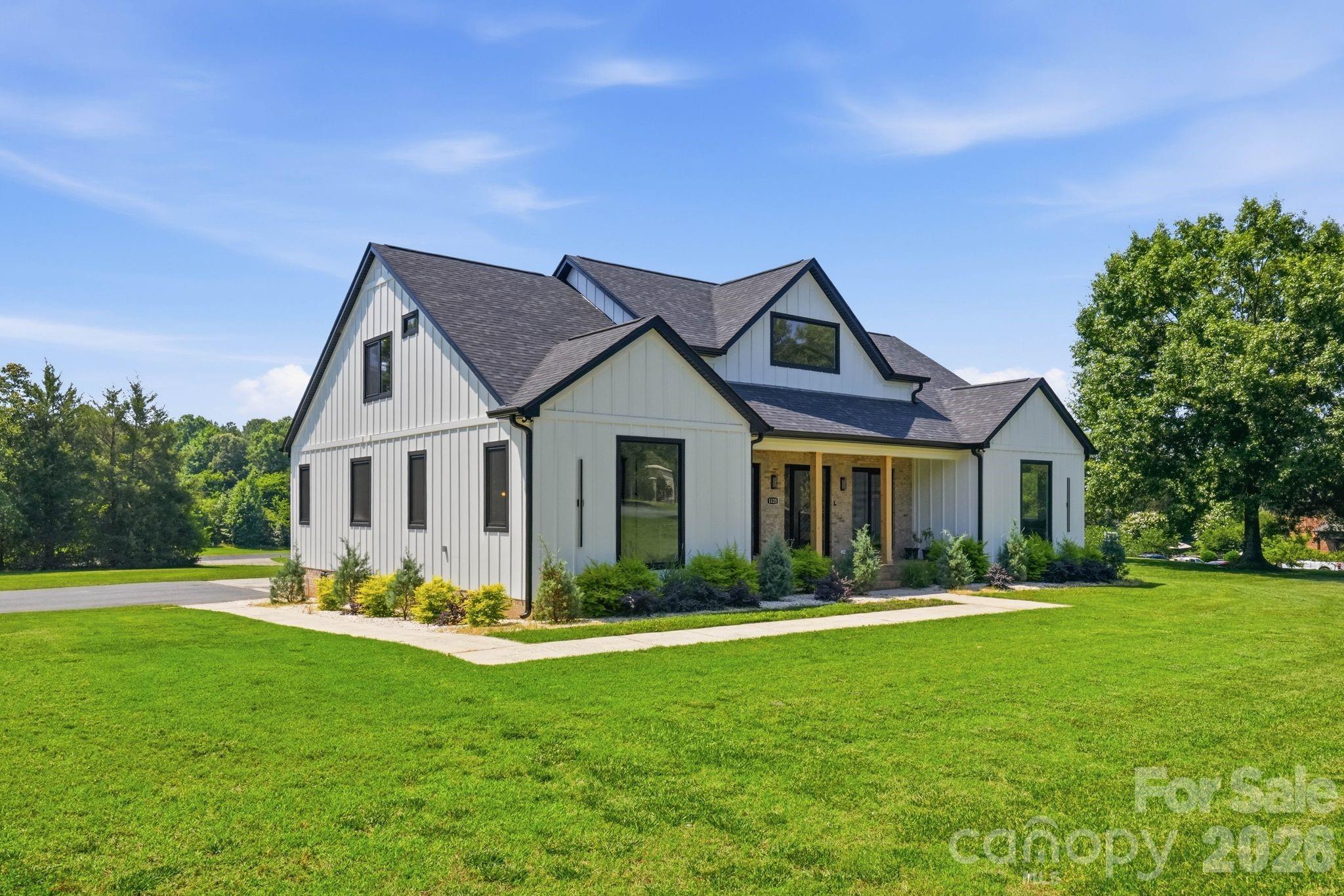 Aero Plantation - Residential