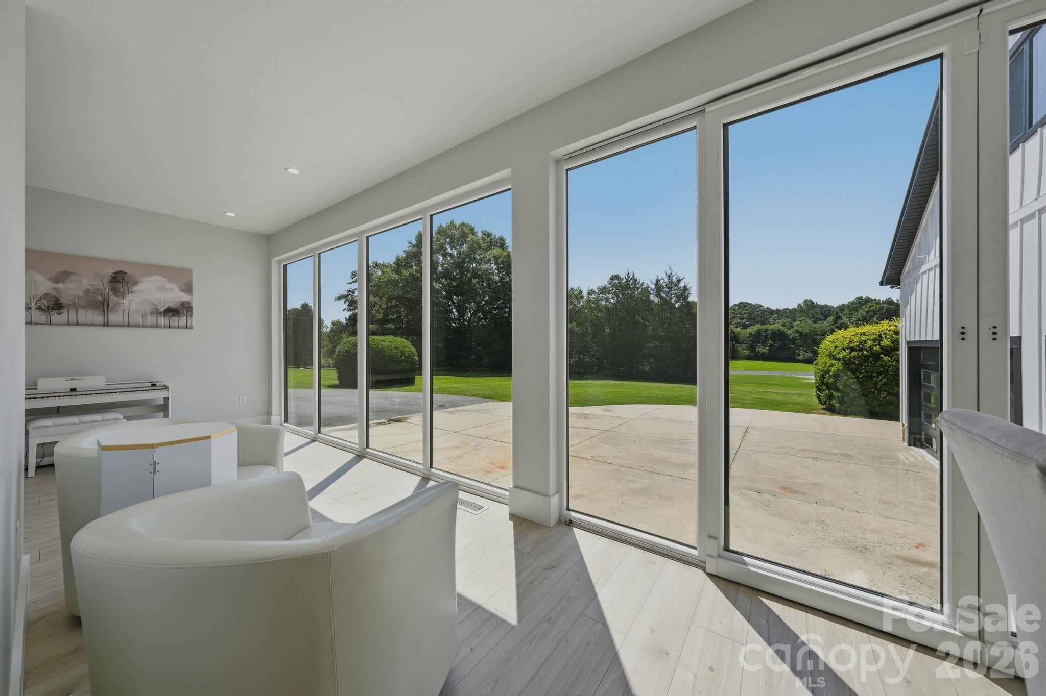 Aero Plantation - Residential