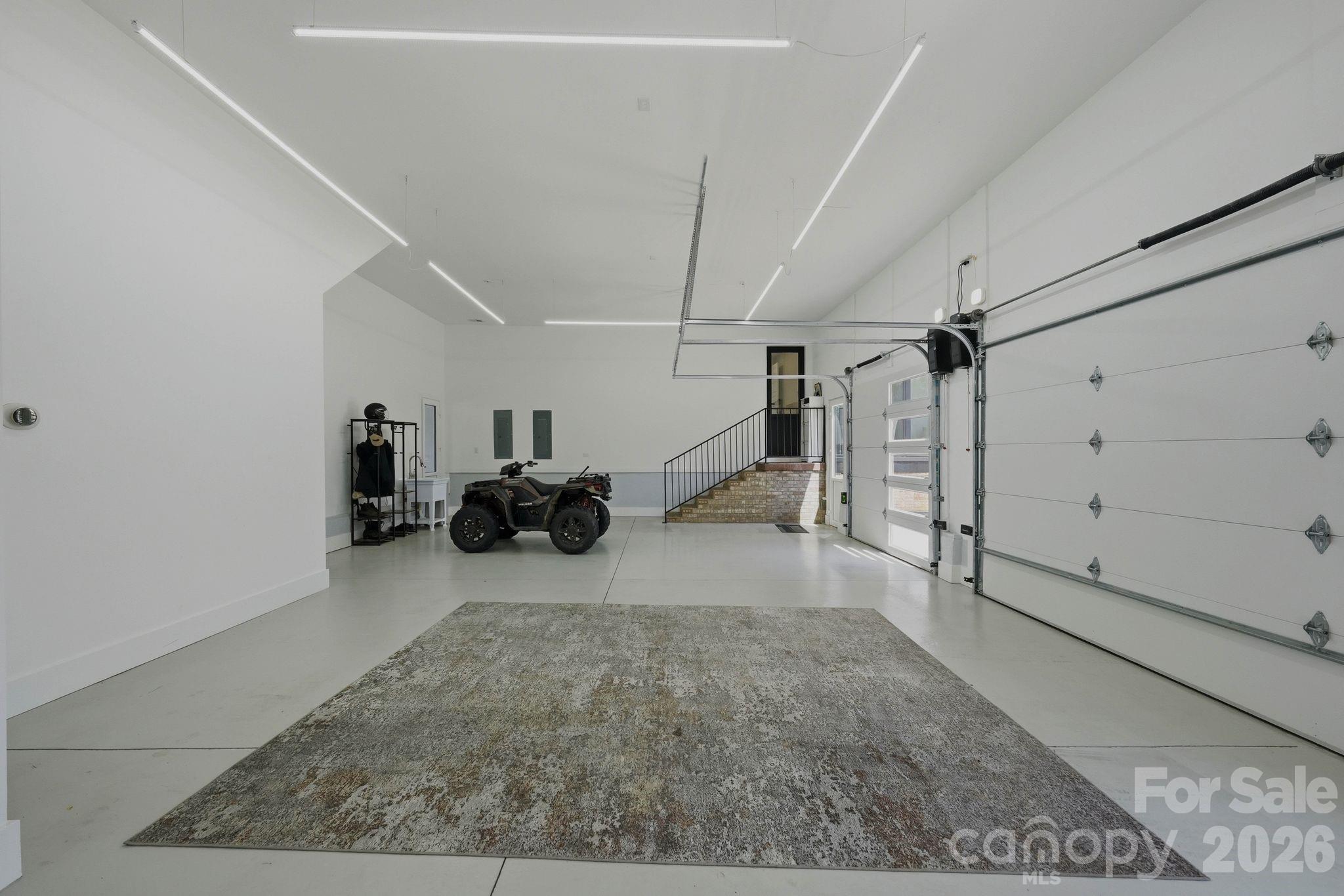 Aero Plantation - Residential