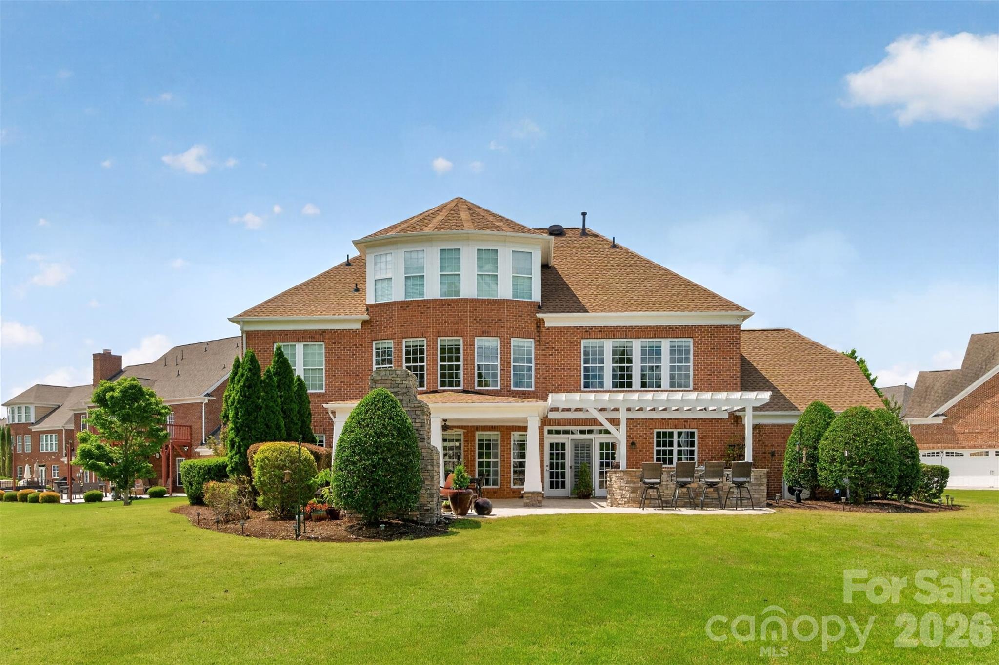The Chimneys of Marvin - Residential