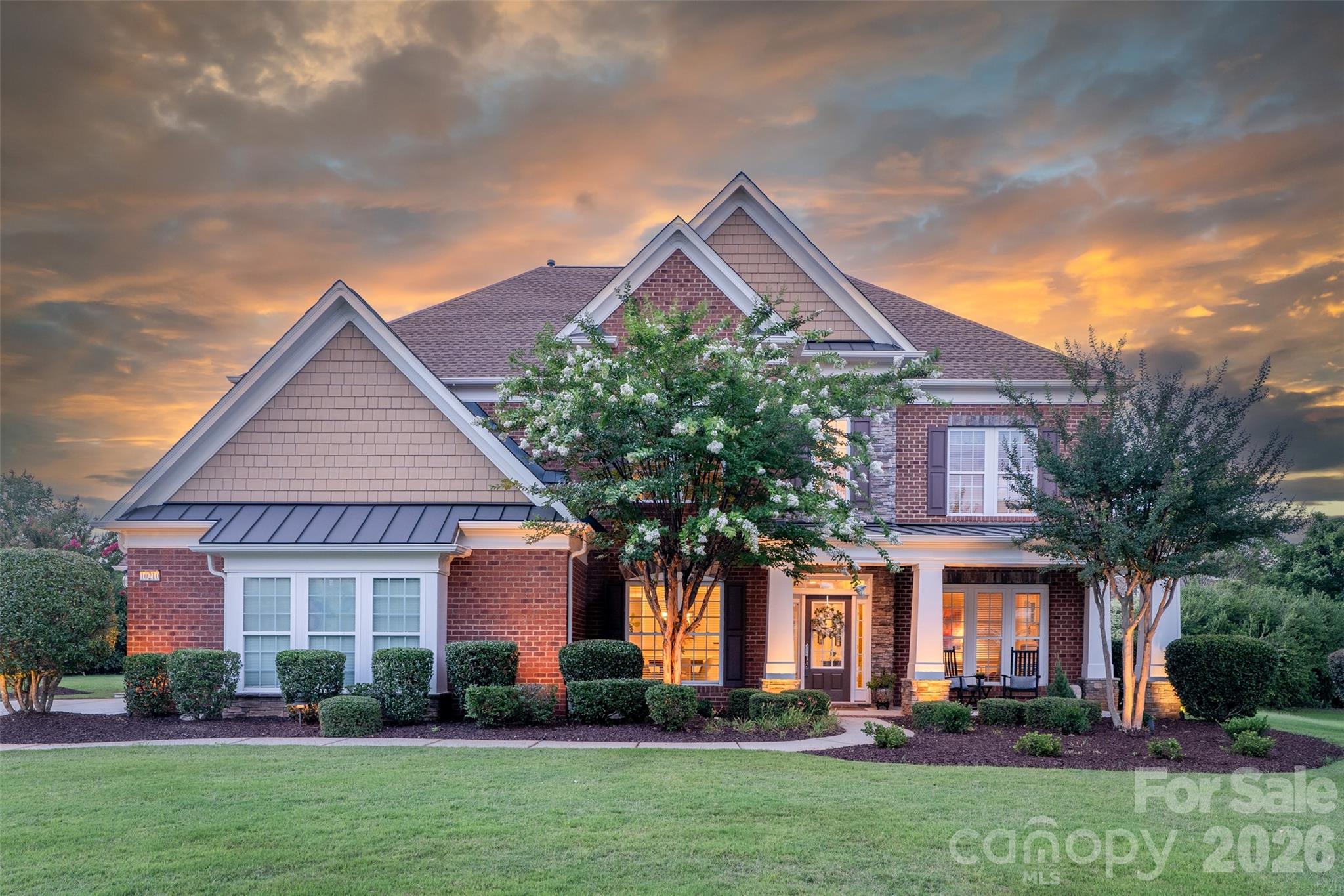 The Chimneys of Marvin - Residential