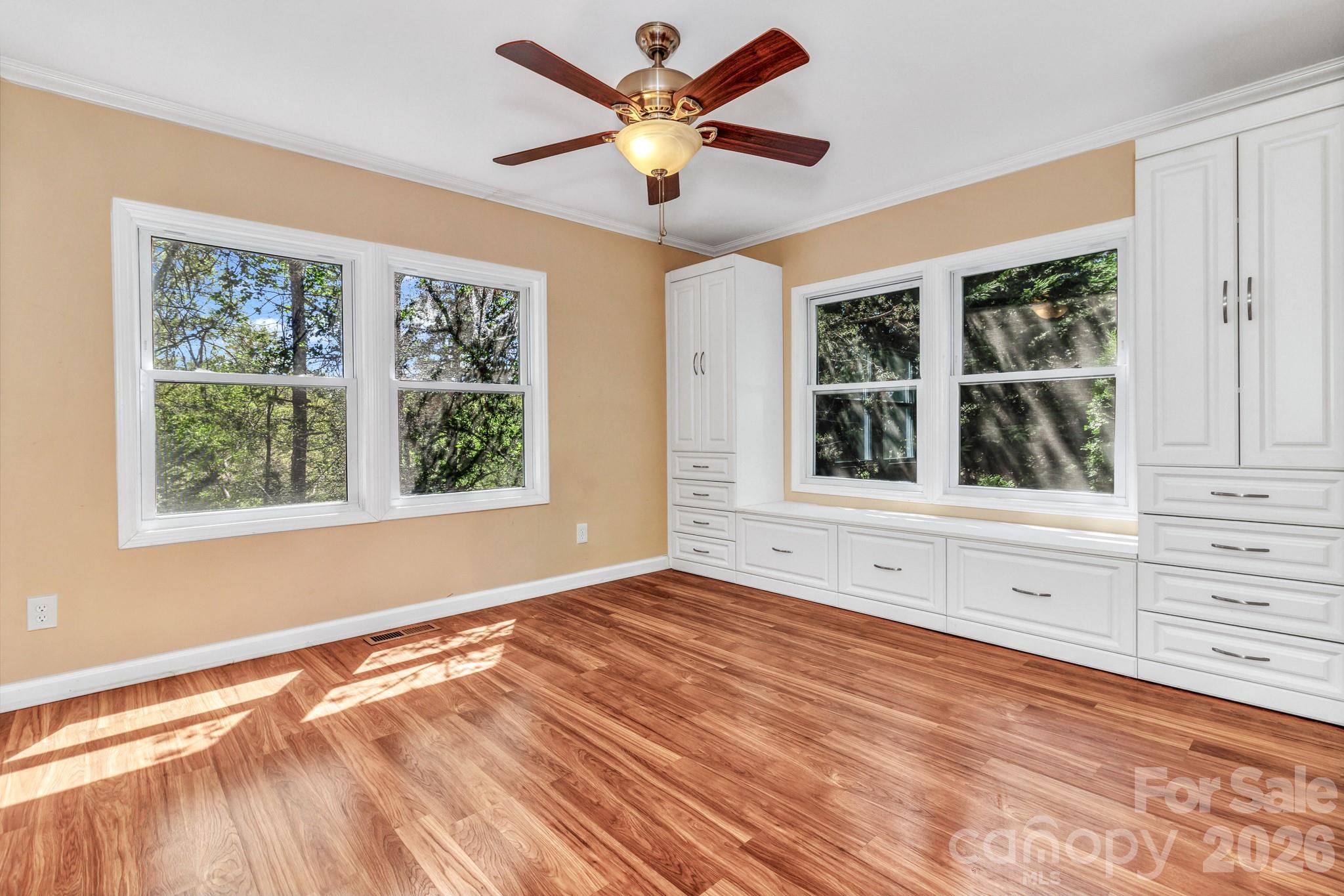 Cumberland Village - Residential