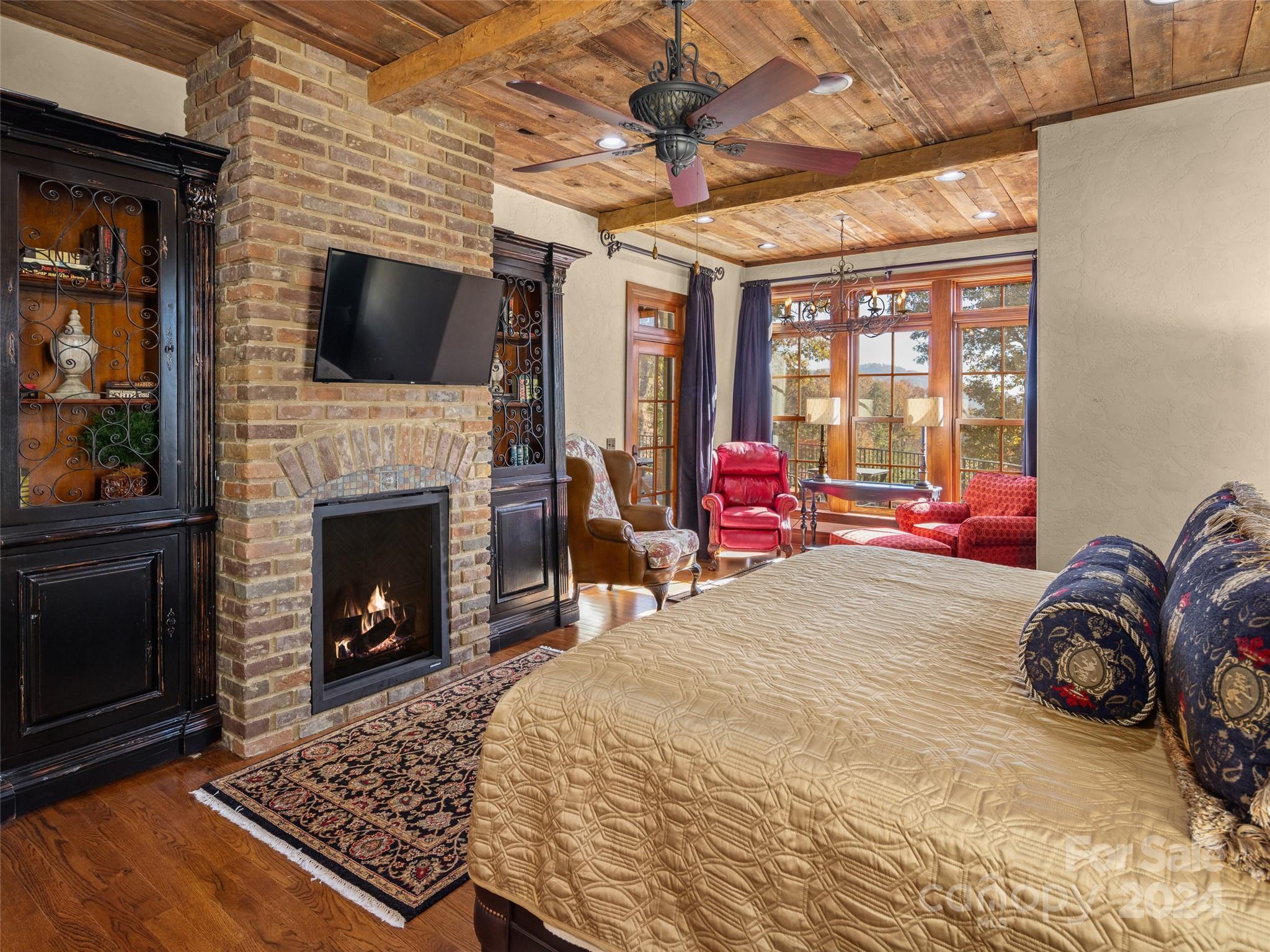 The Cliffs at Walnut Cove - Residential