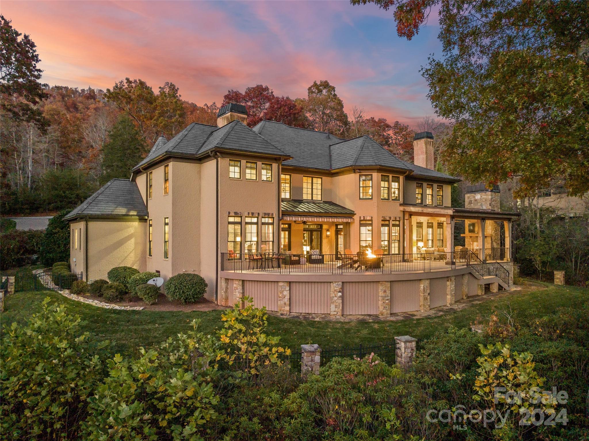 The Cliffs at Walnut Cove - Residential