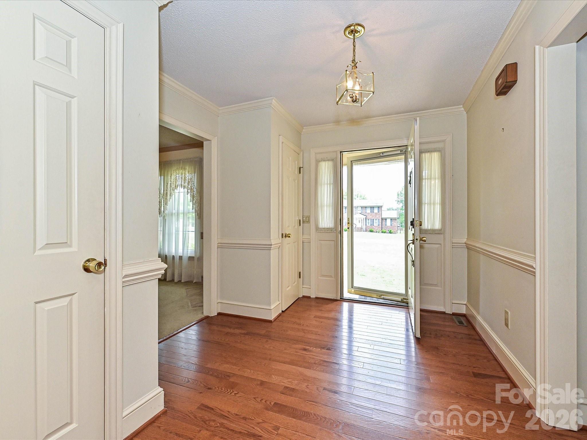 Carolando - Residential