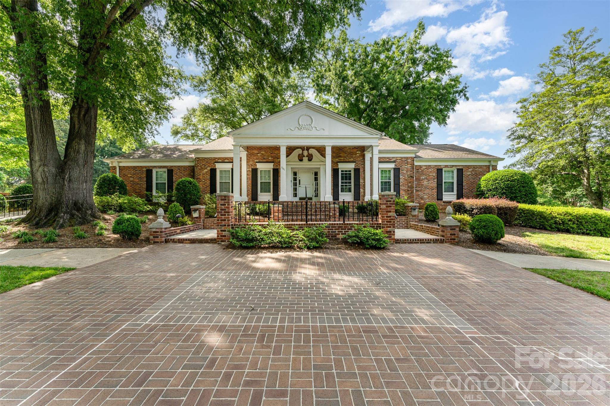 Quail Hollow Estates - Residential