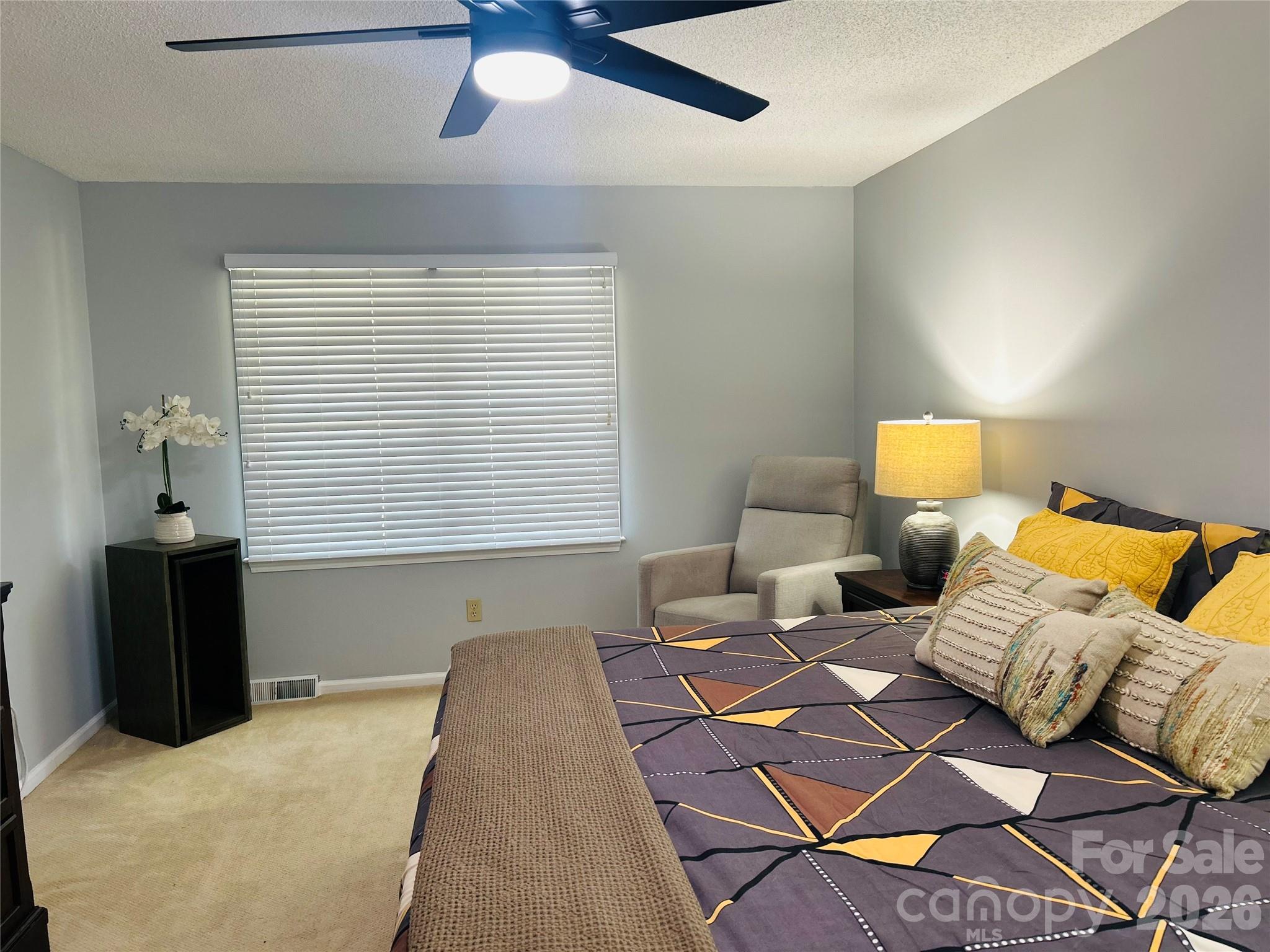 Milford Knoll - Residential