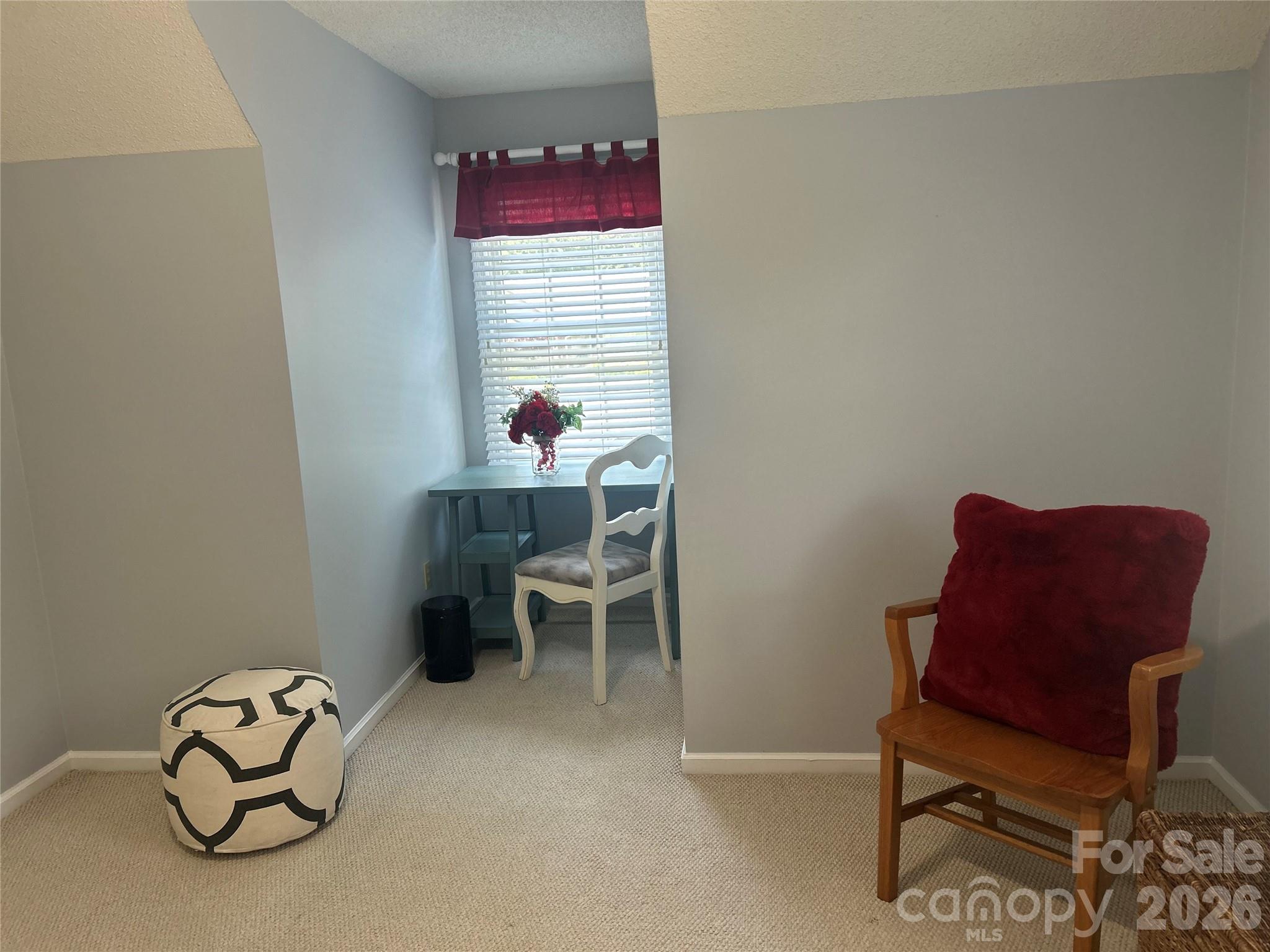 Milford Knoll - Residential