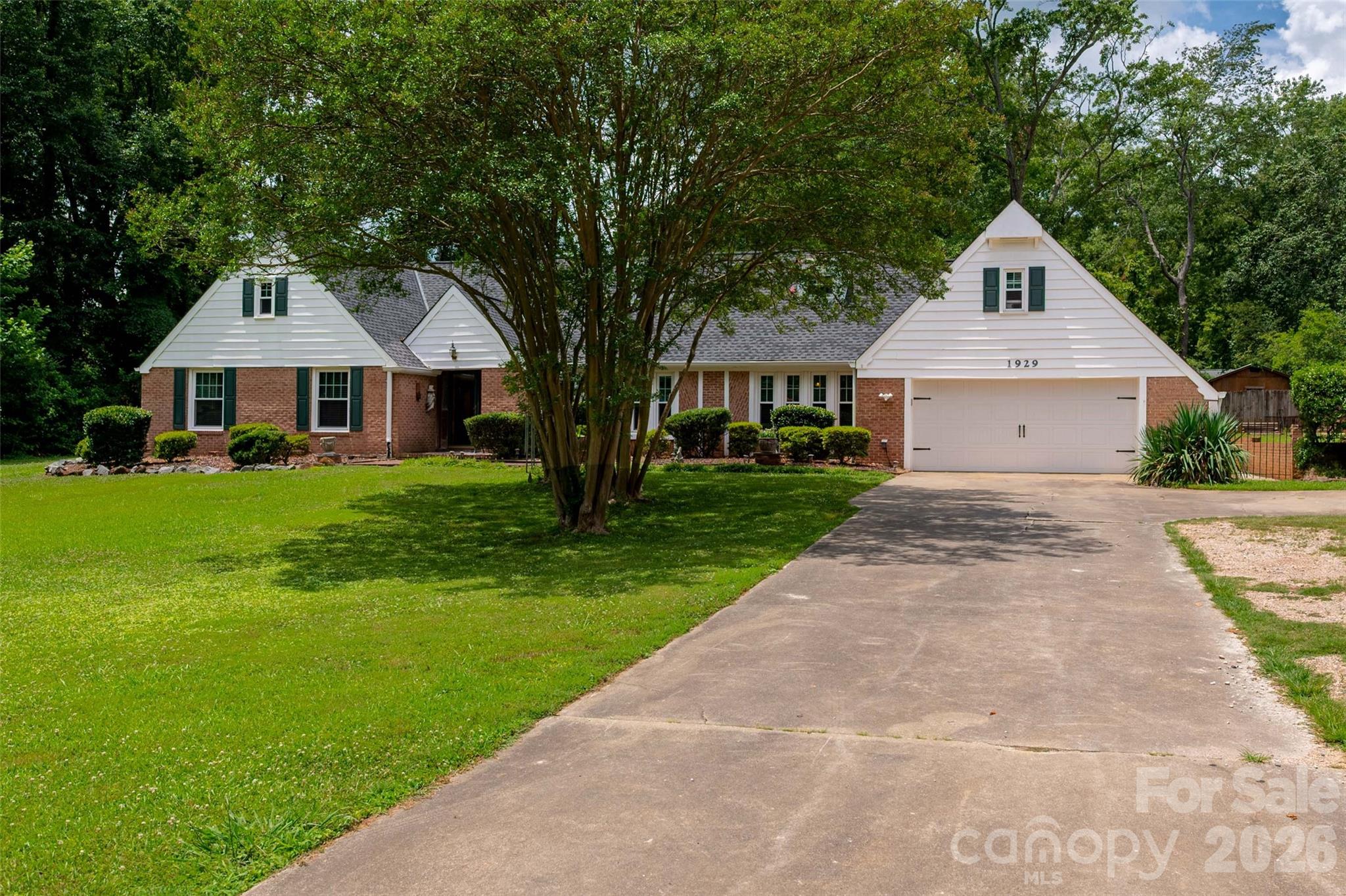 Arrowood Estates - Residential