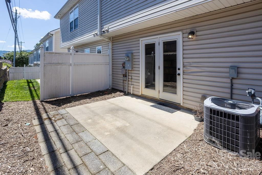 Townes at Connor Creek - Residential