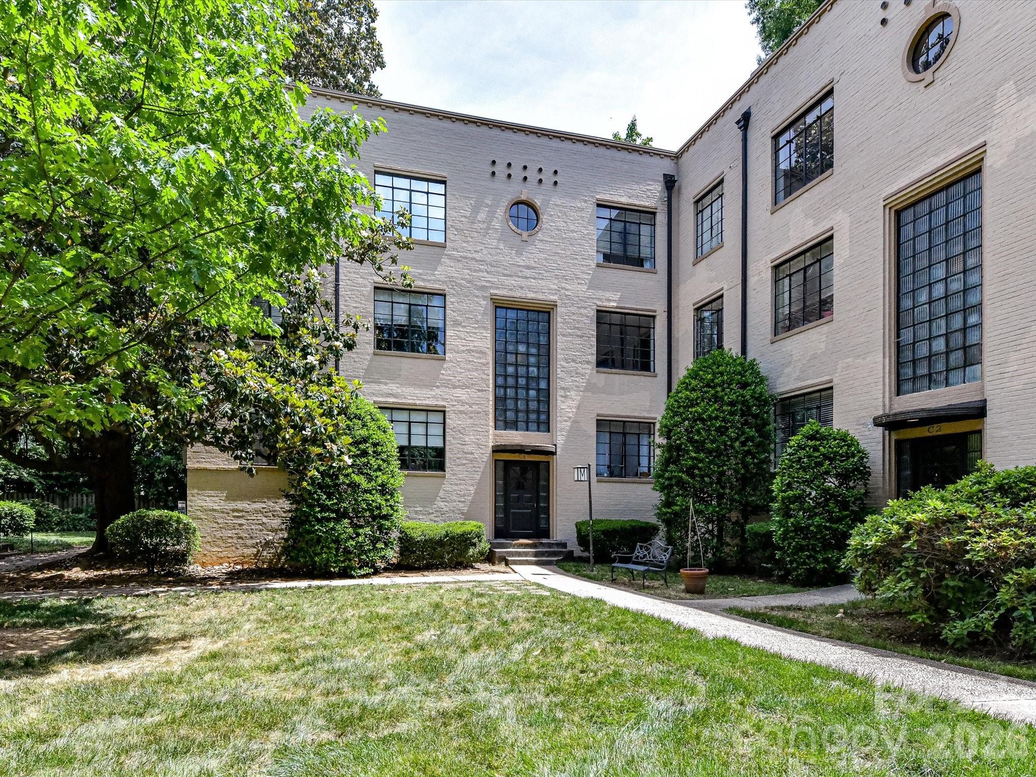 Myrtle Square - Residential