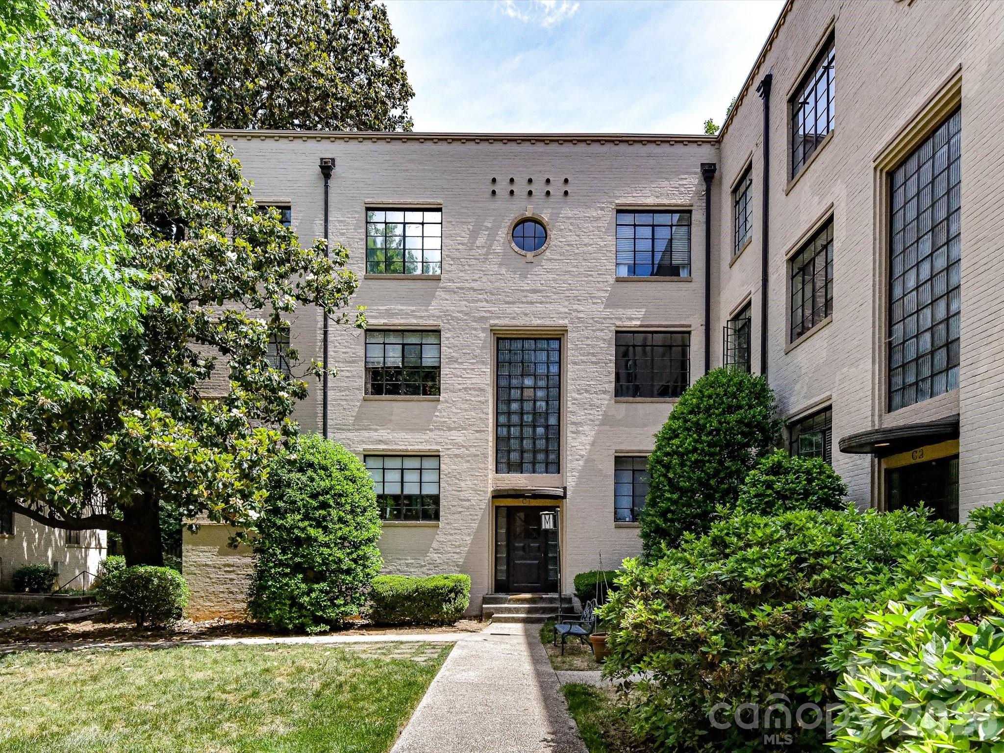 Myrtle Square - Residential