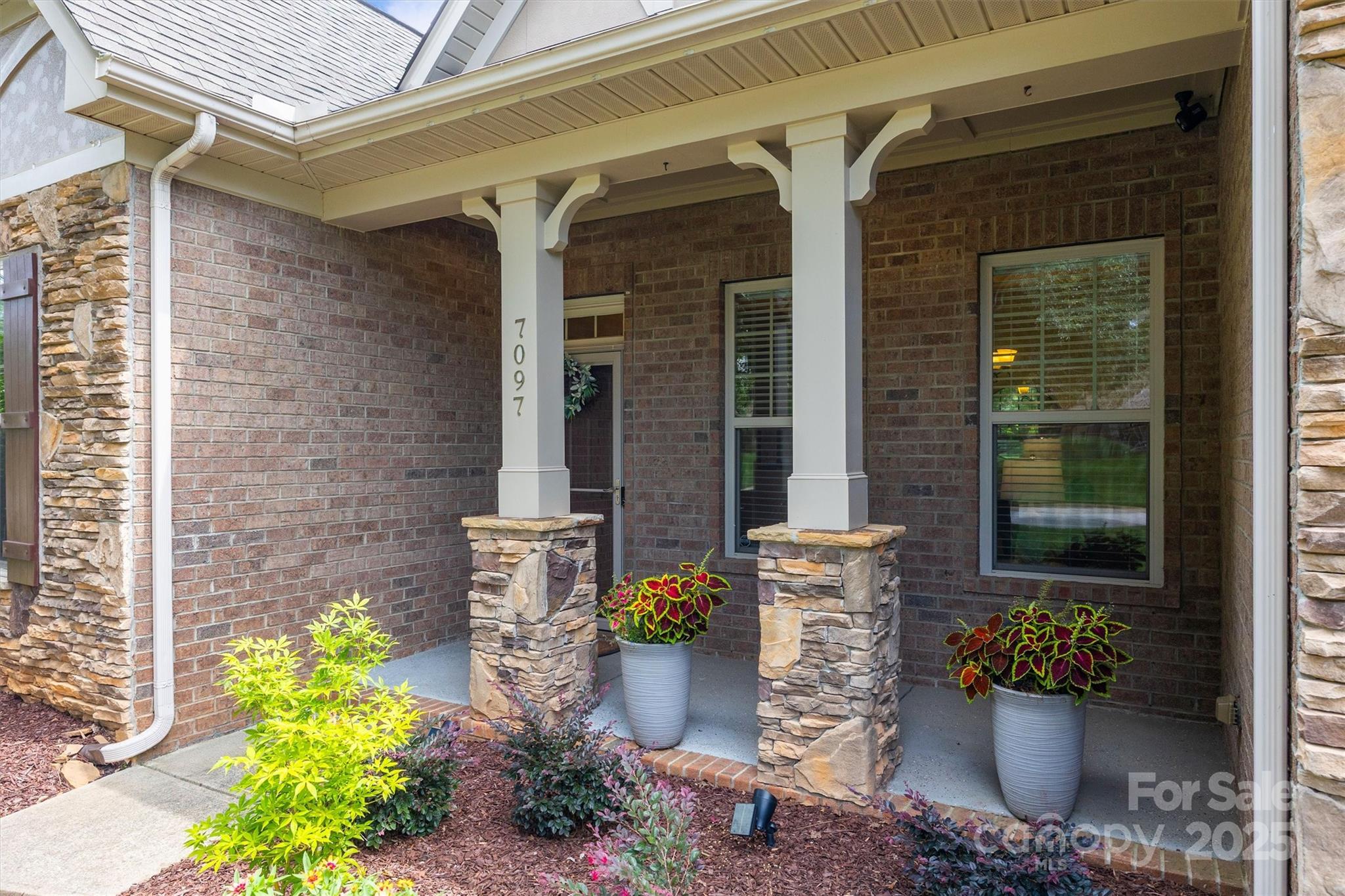 Barber Rock - Residential