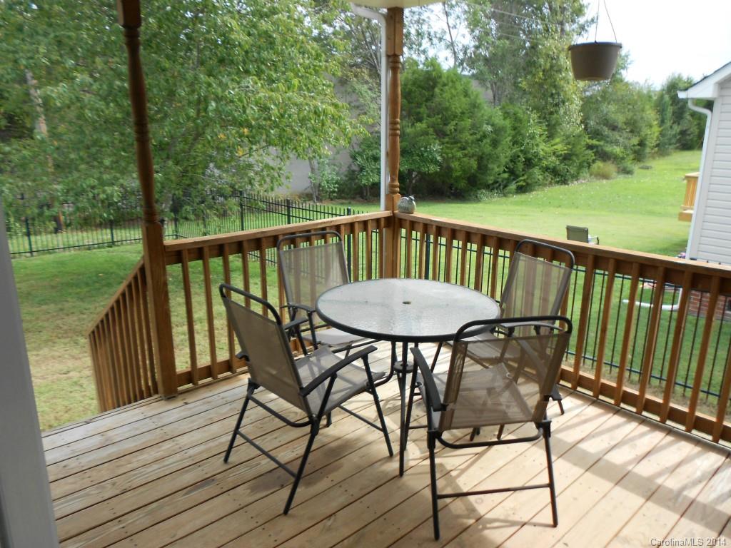 Steele Meadows - Residential