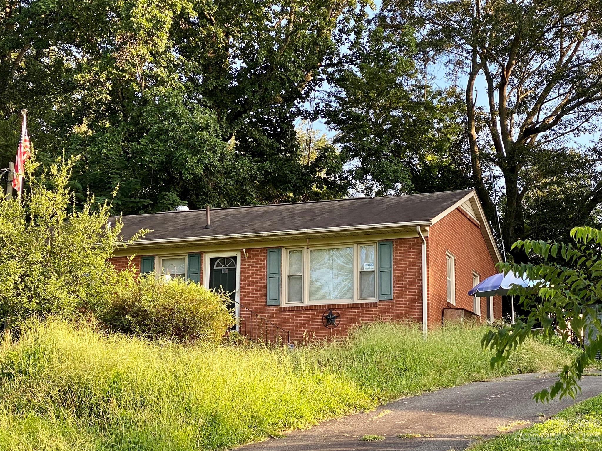 Multiple offer situation. Highest and best offers will be received until 12:00 pm on Wednesday, August 16, 2023. Investors, this one you'll want to take a look at. Bring an offer. All offers will be considered. Lots of potential. Property sold as is.