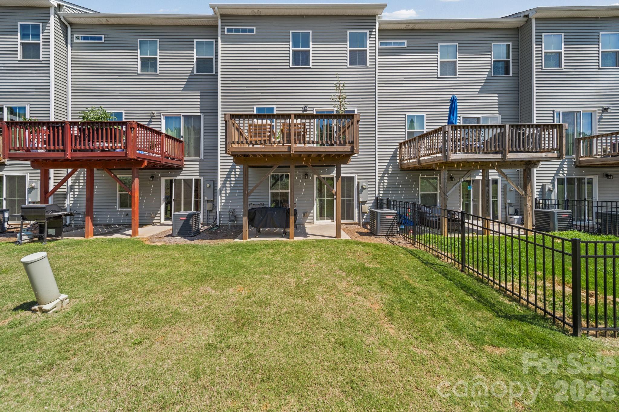 Grantham Place - Residential