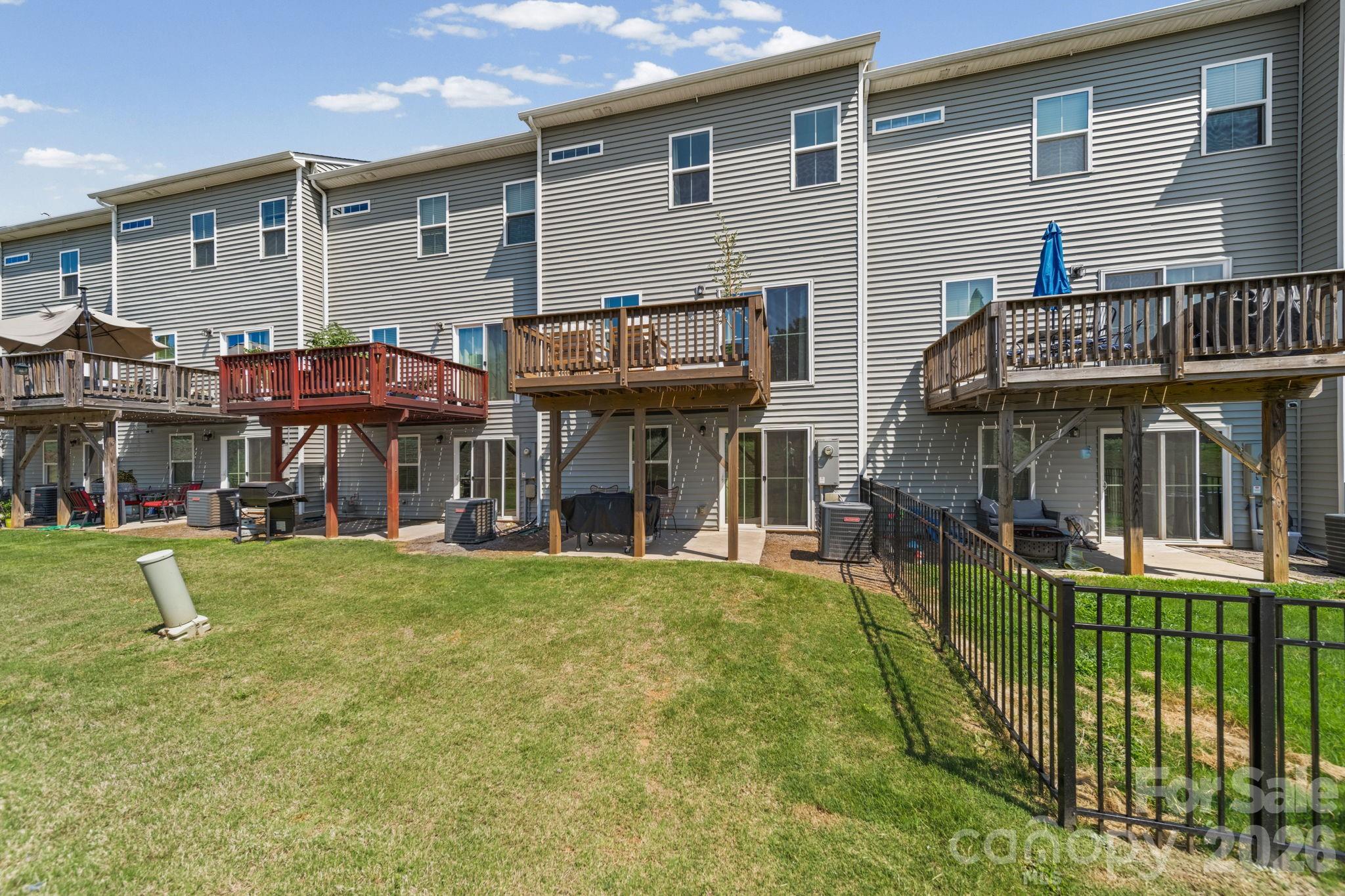 Grantham Place - Residential