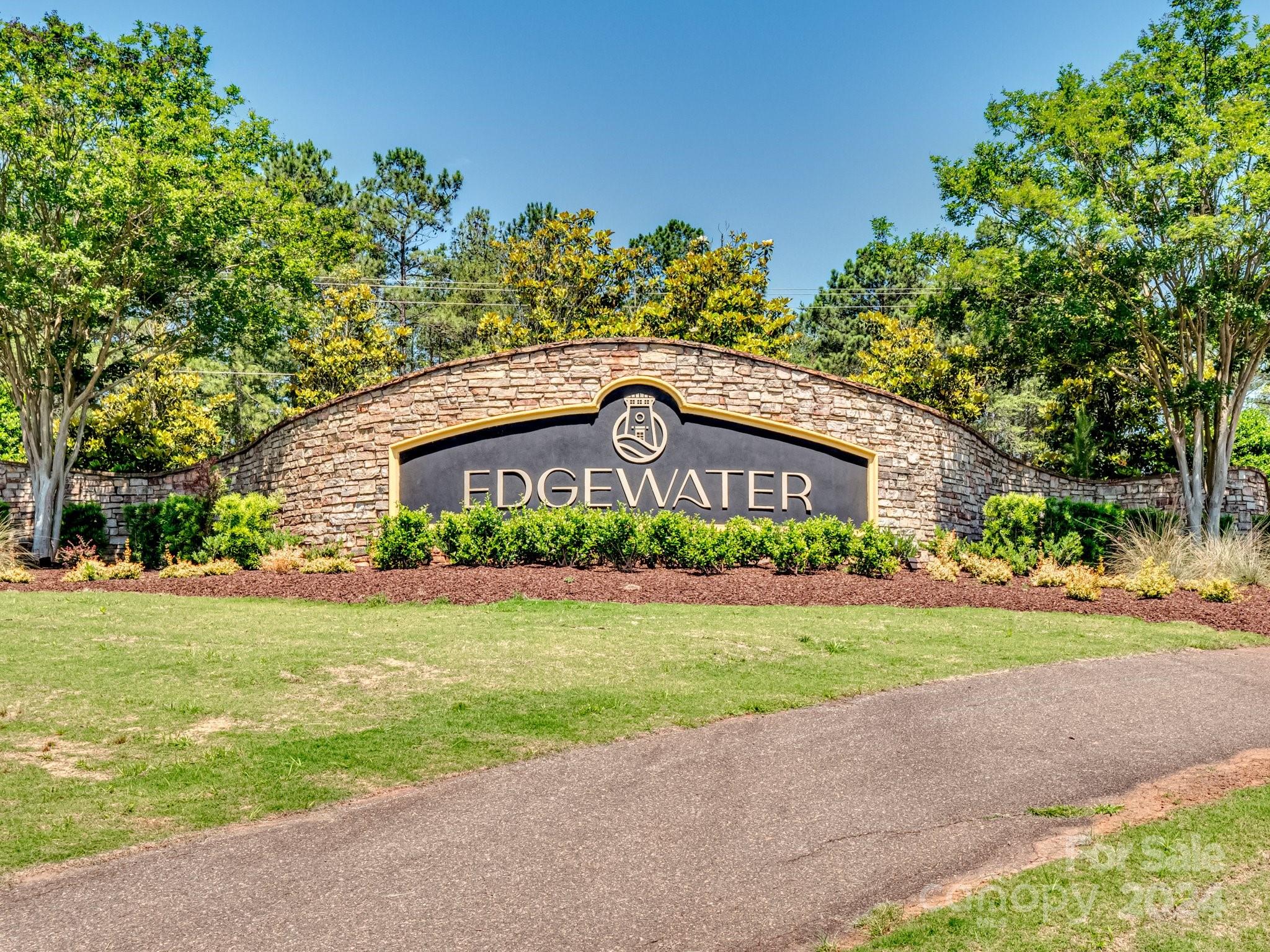 Edgewater - Land