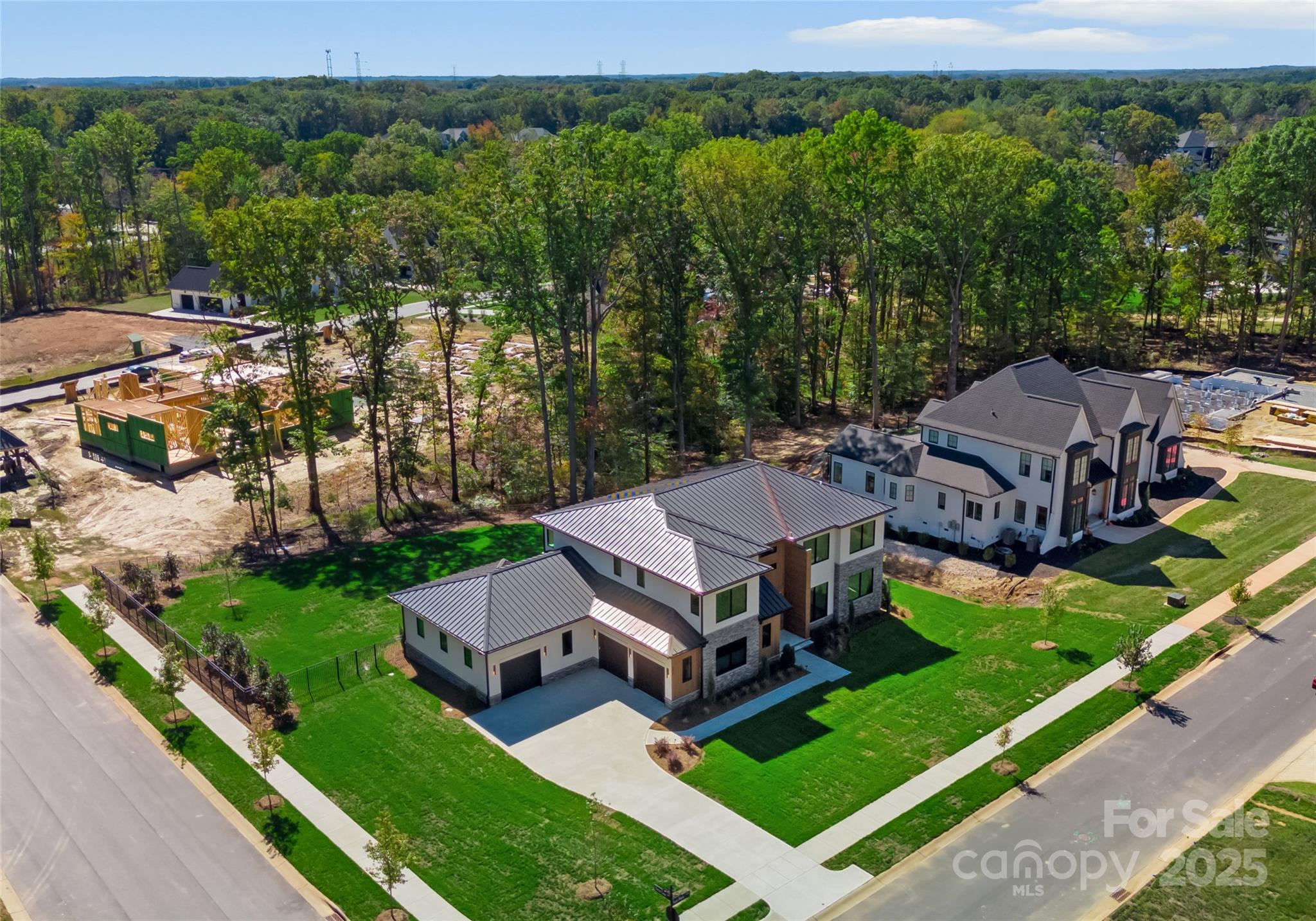 Twin Lakes - Residential