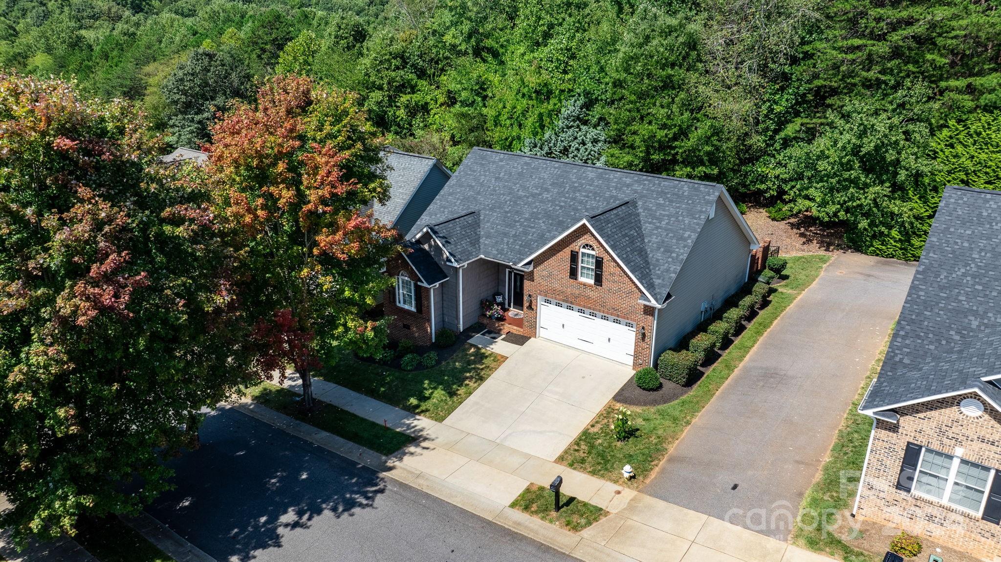 Thornbury Village - Residential