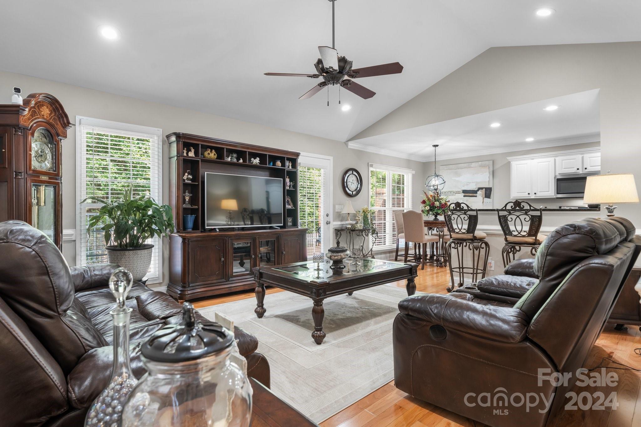 Thornbury Village - Residential