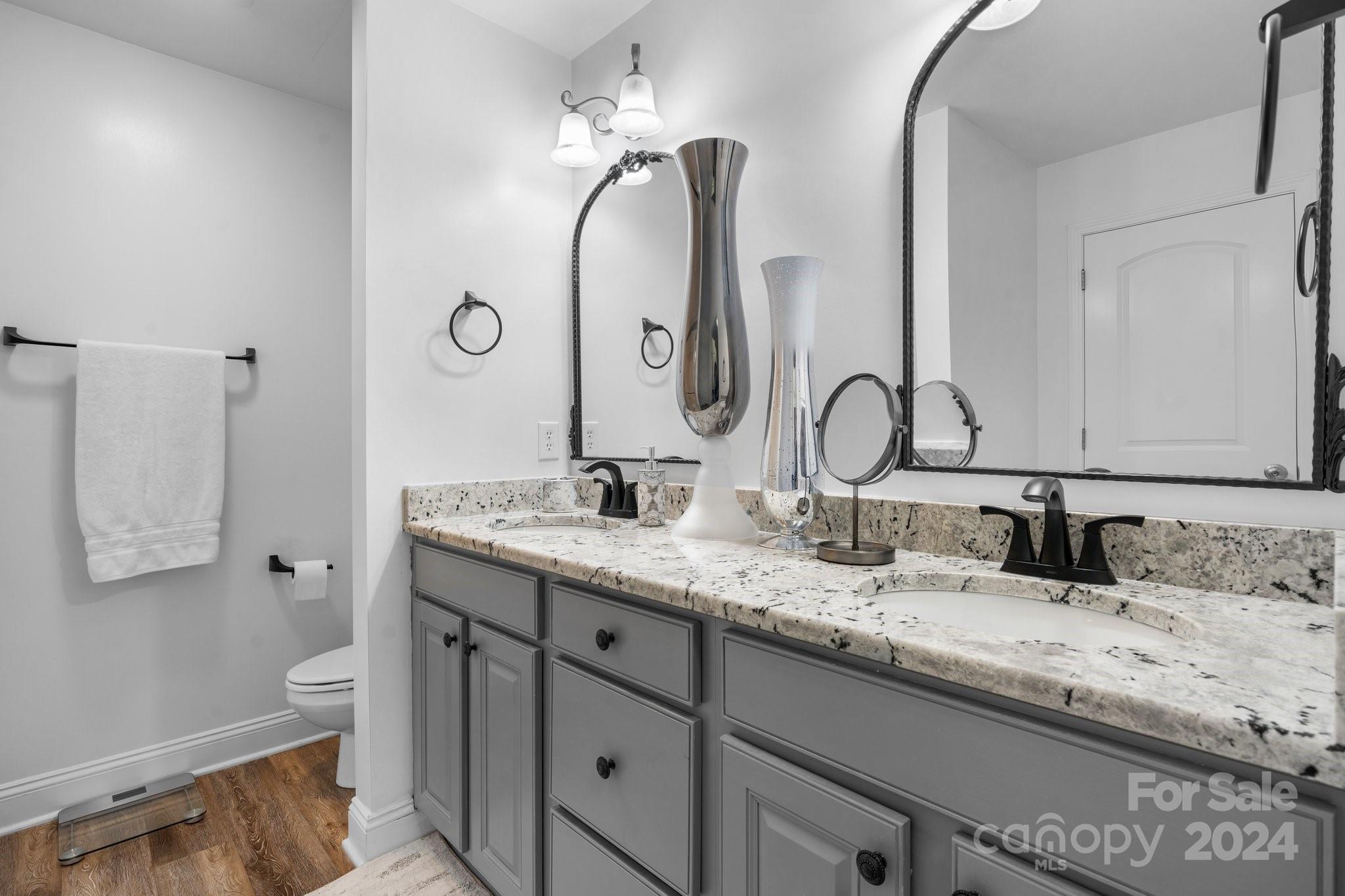 Thornbury Village - Residential