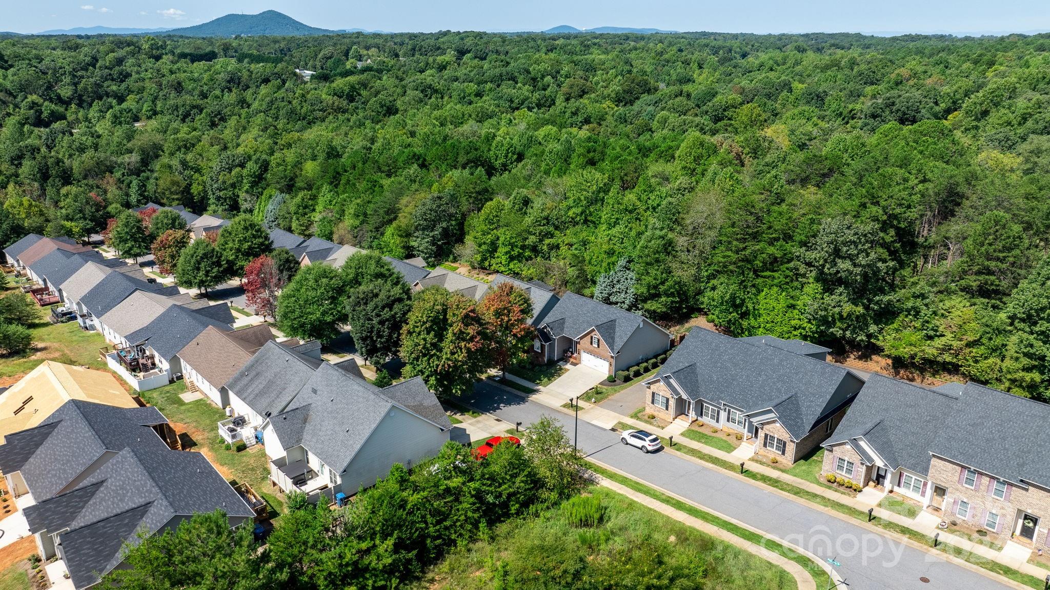 Thornbury Village - Residential