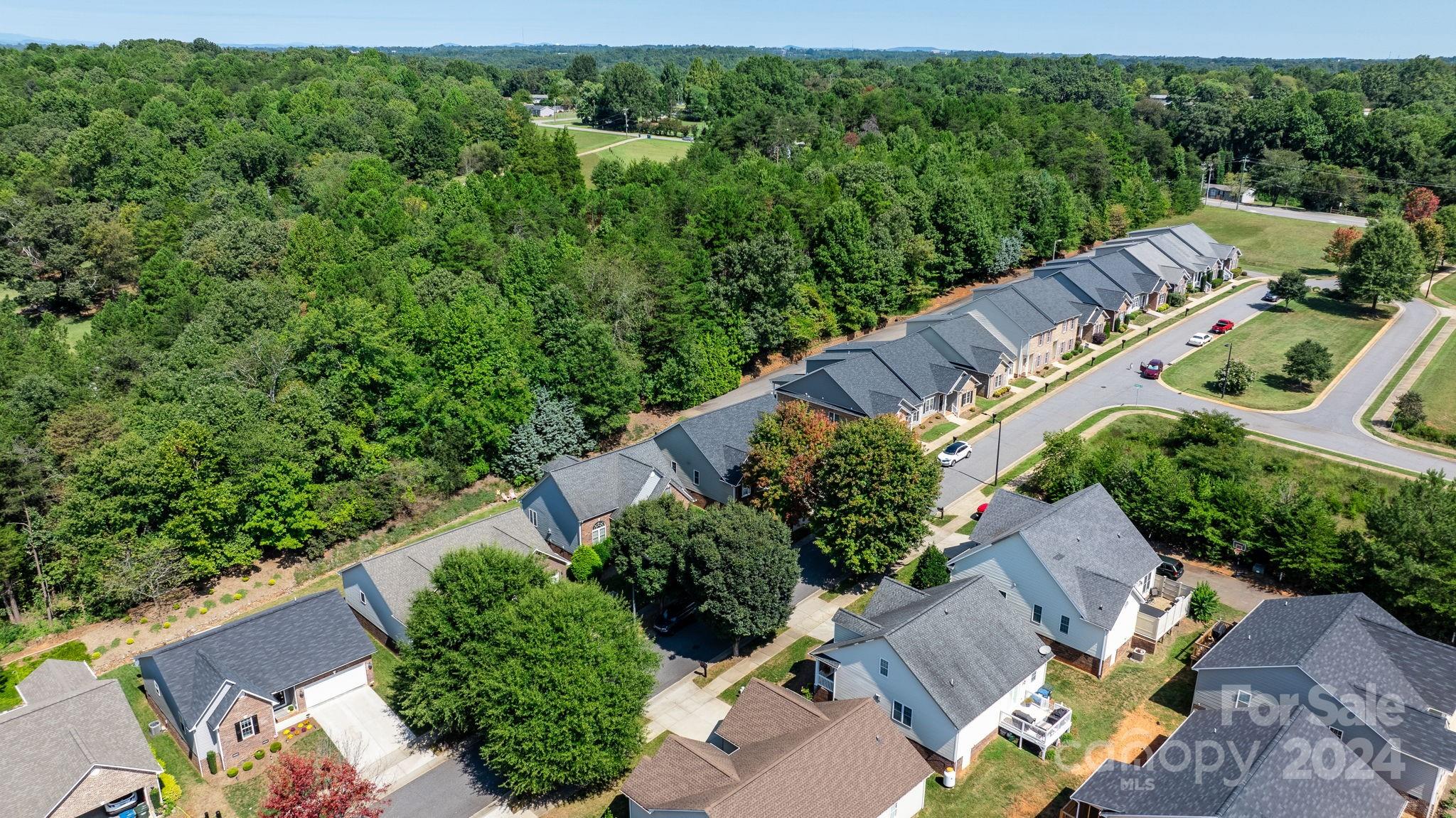 Thornbury Village - Residential