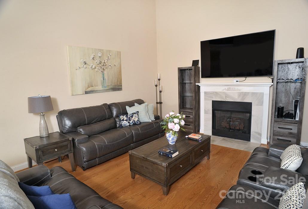Balfour Springs - Residential