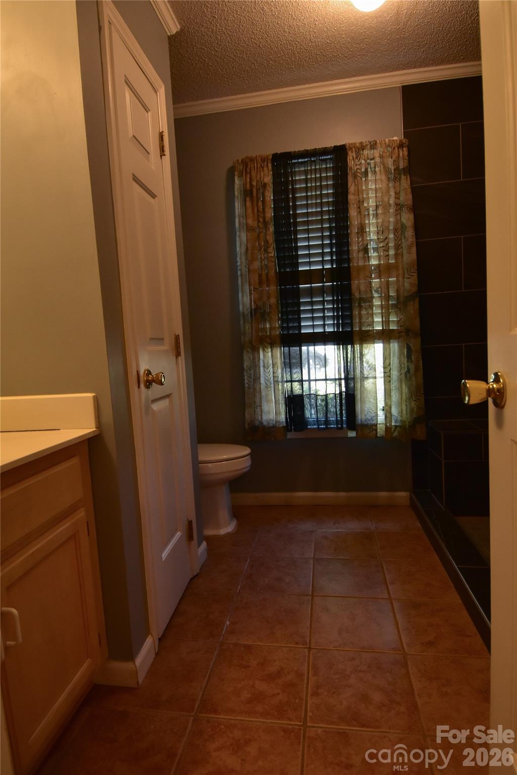 Crown Ridge - Residential