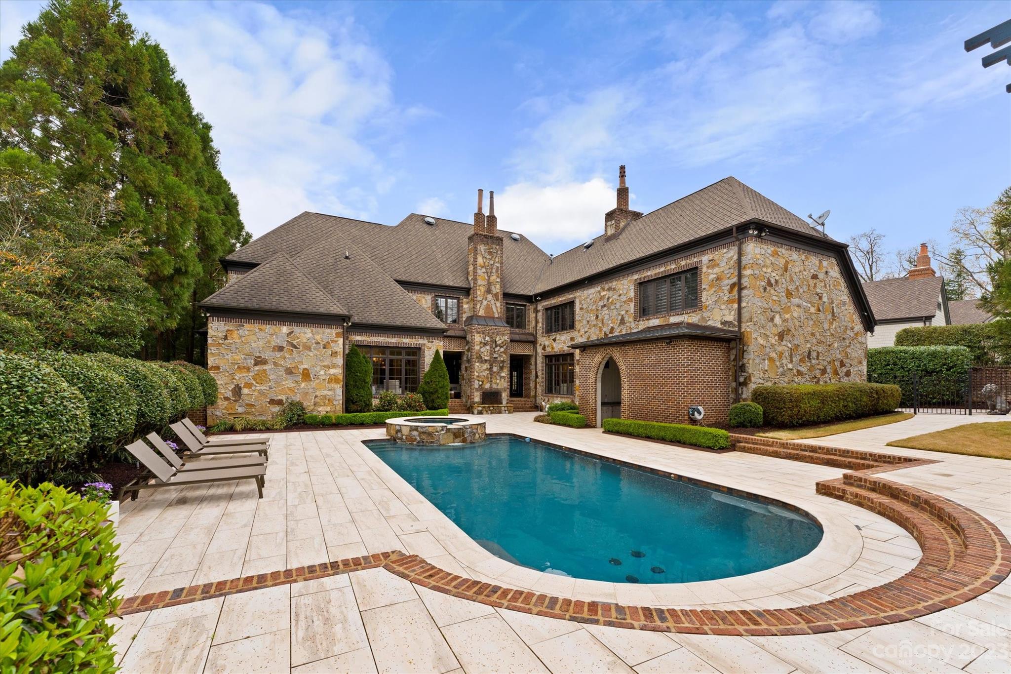 Dovewood - Residential