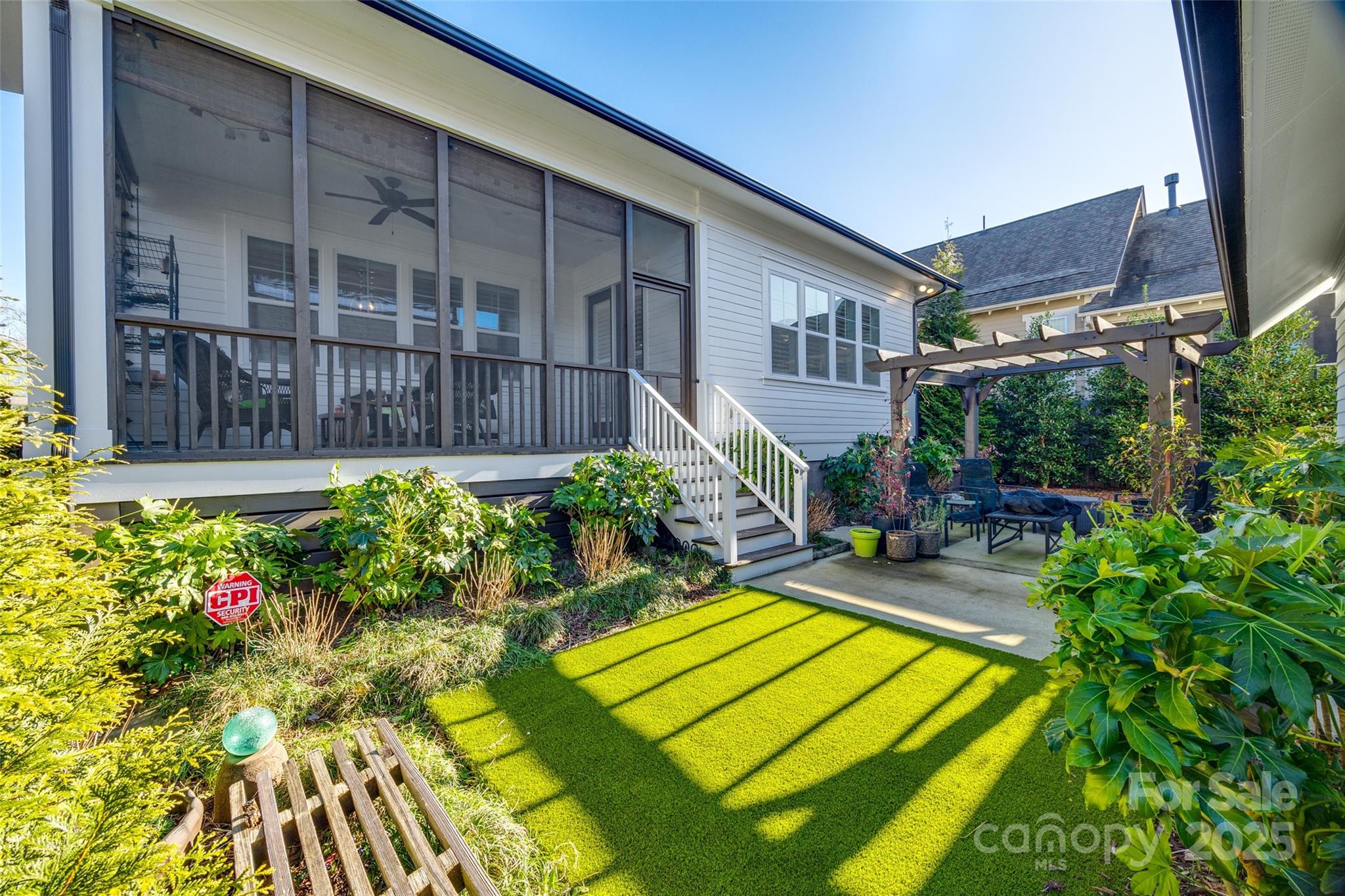 Riverwalk - Residential
