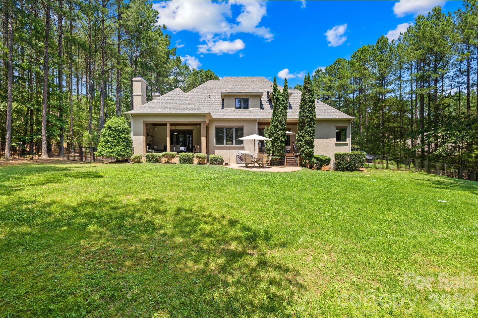 Woodleaf - Residential