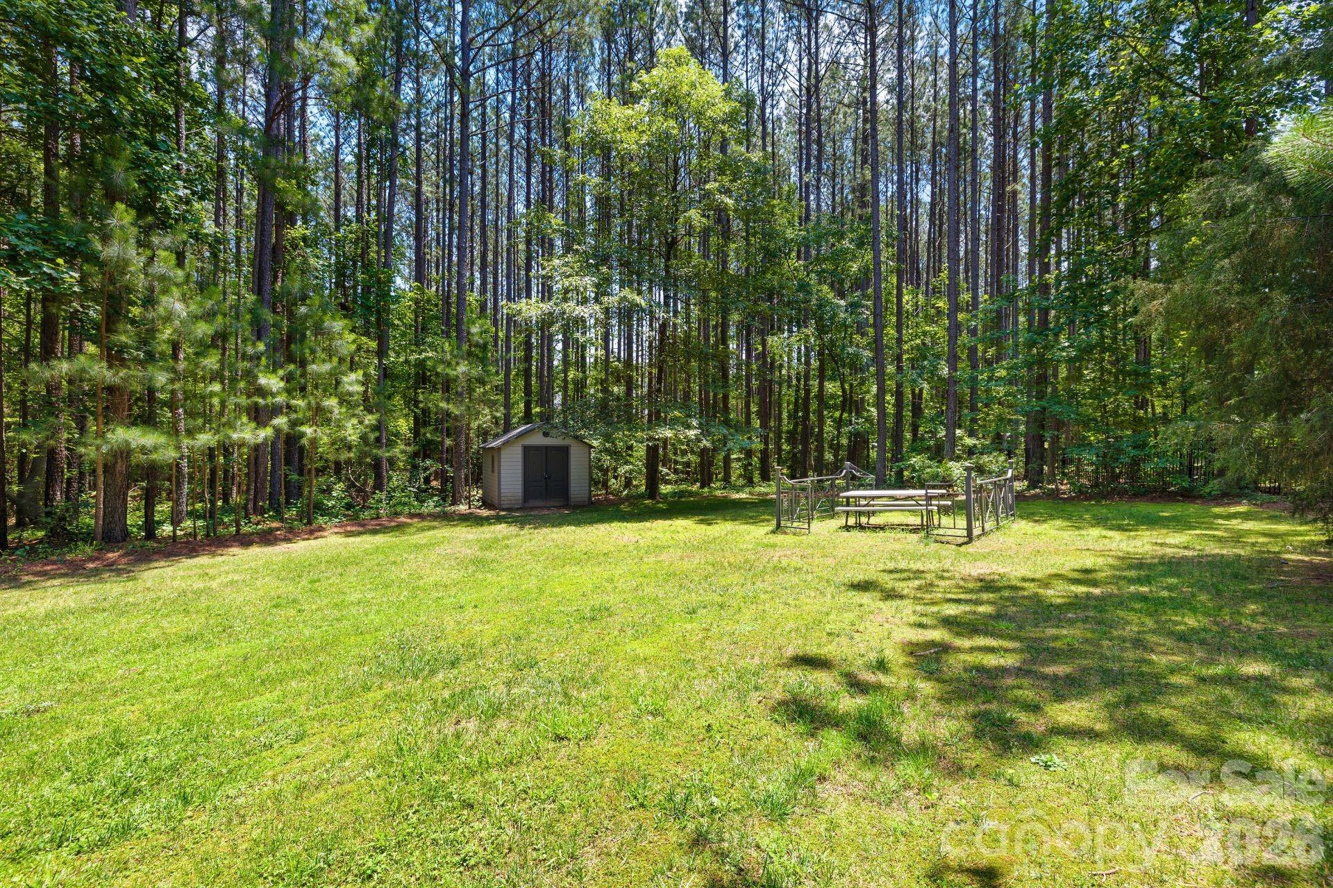 Woodleaf - Residential