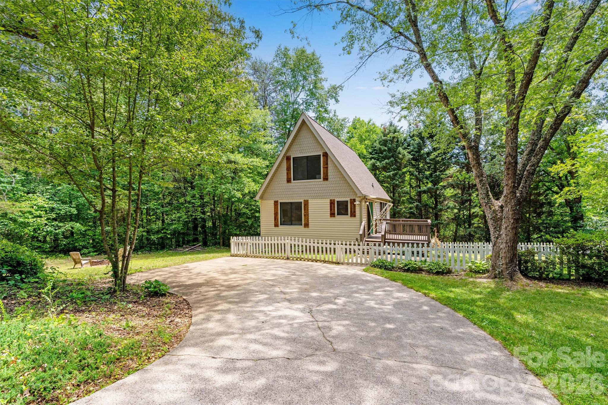 The Pines - Residential