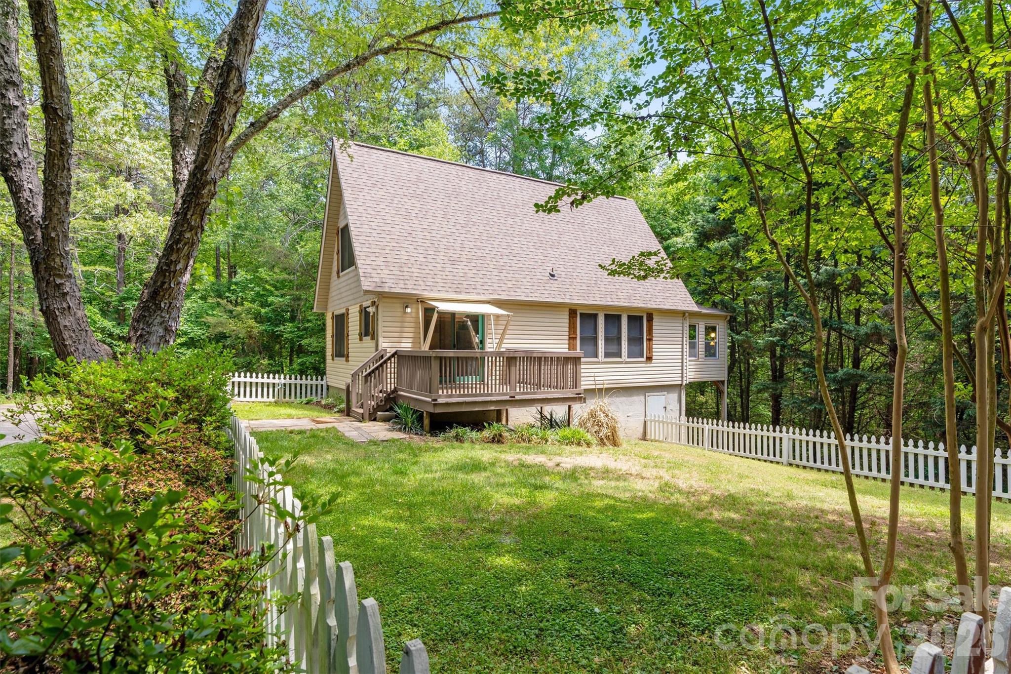 The Pines - Residential