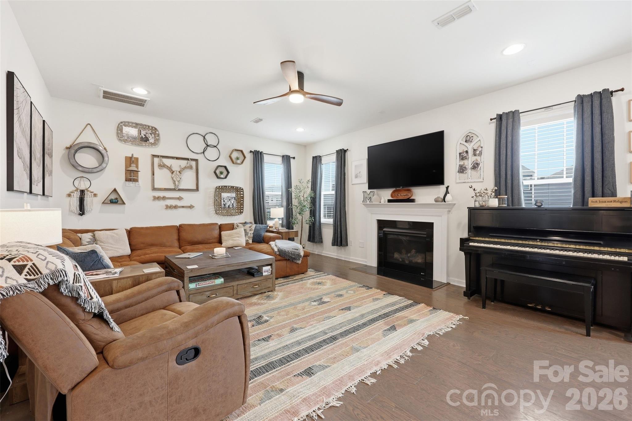 Poplin Grove - Residential