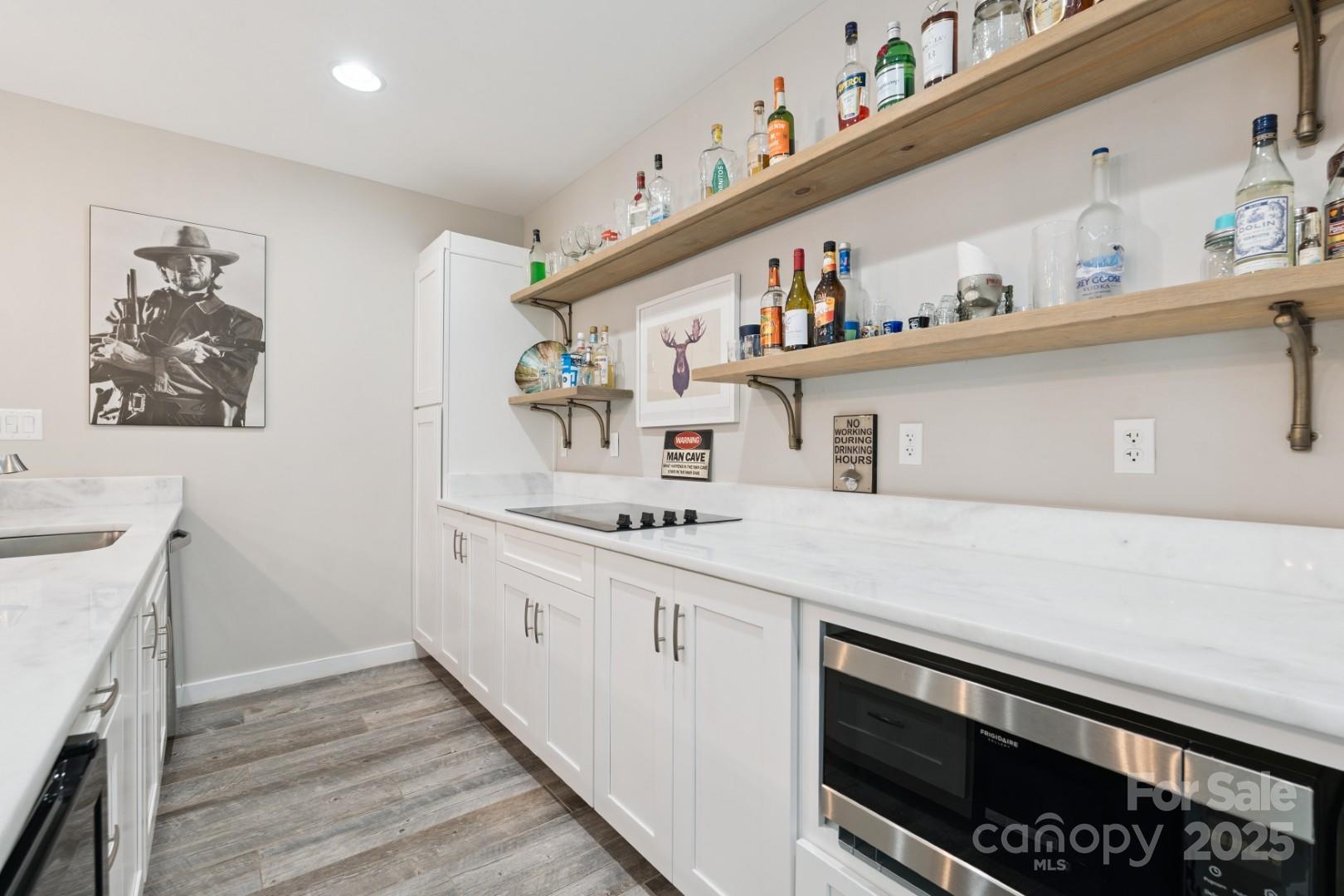 Shelly Woods - Residential
