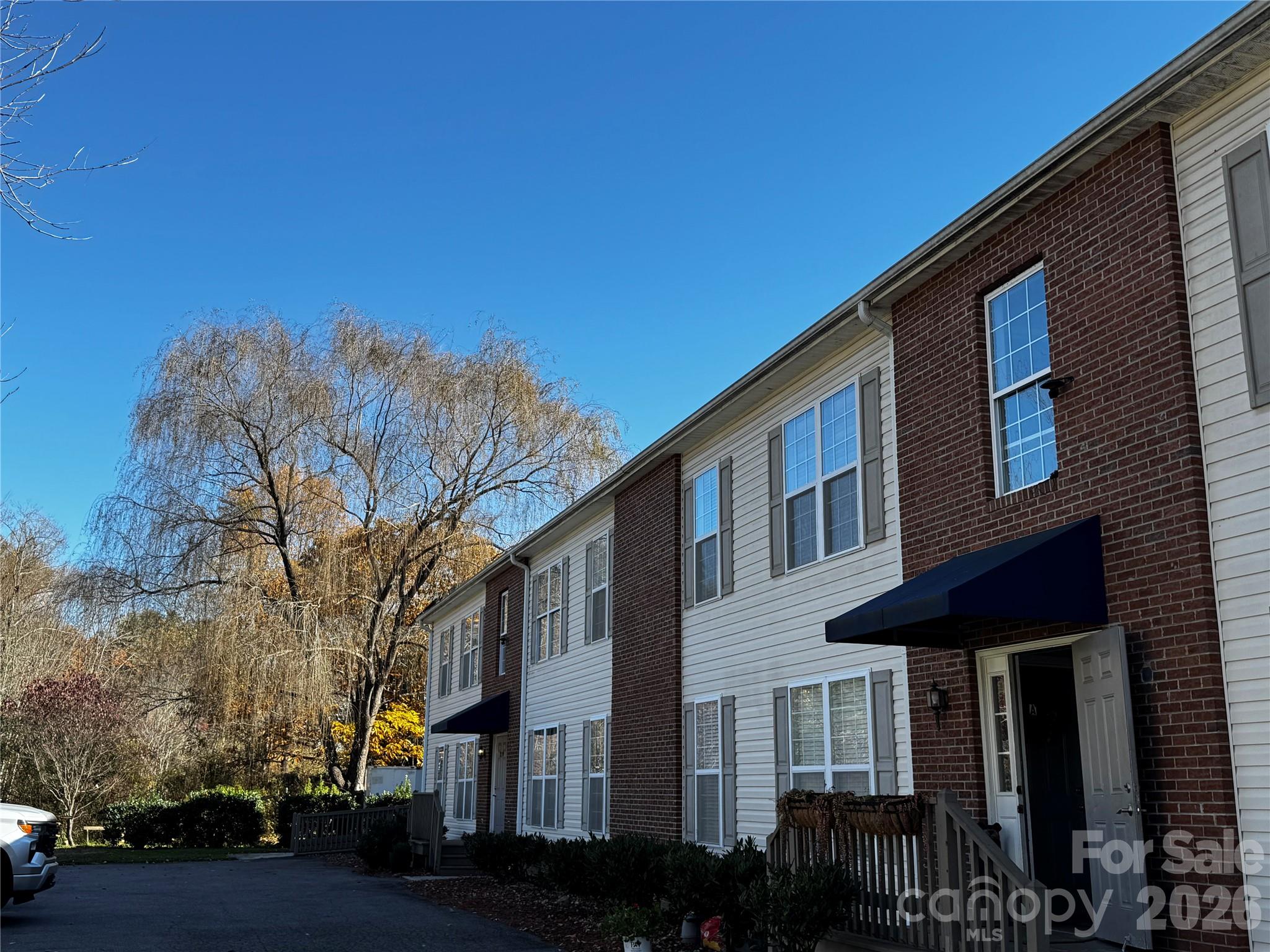 Walk to Hazelwood! Renovated 2 Bed Condo in Waynesville
GREAT LOCATION! Affordable, low-maintenance living just steps from Waynesville's historic Hazelwood Village. This charming 2-bed, 1-bath, second-floor condo is a perfect retreat.
Enjoy easy walking access to a coffee roaster, local dining, and boutique shops. The fully renovated unit features a bright, updated interior including new flooring, fixtures, and appliances. Attic access for additional storage and reserved parking place.  This property is ideal as a home, mountain getaway, or investment property. Spend less time on maintenance and more time enjoying Western NC.