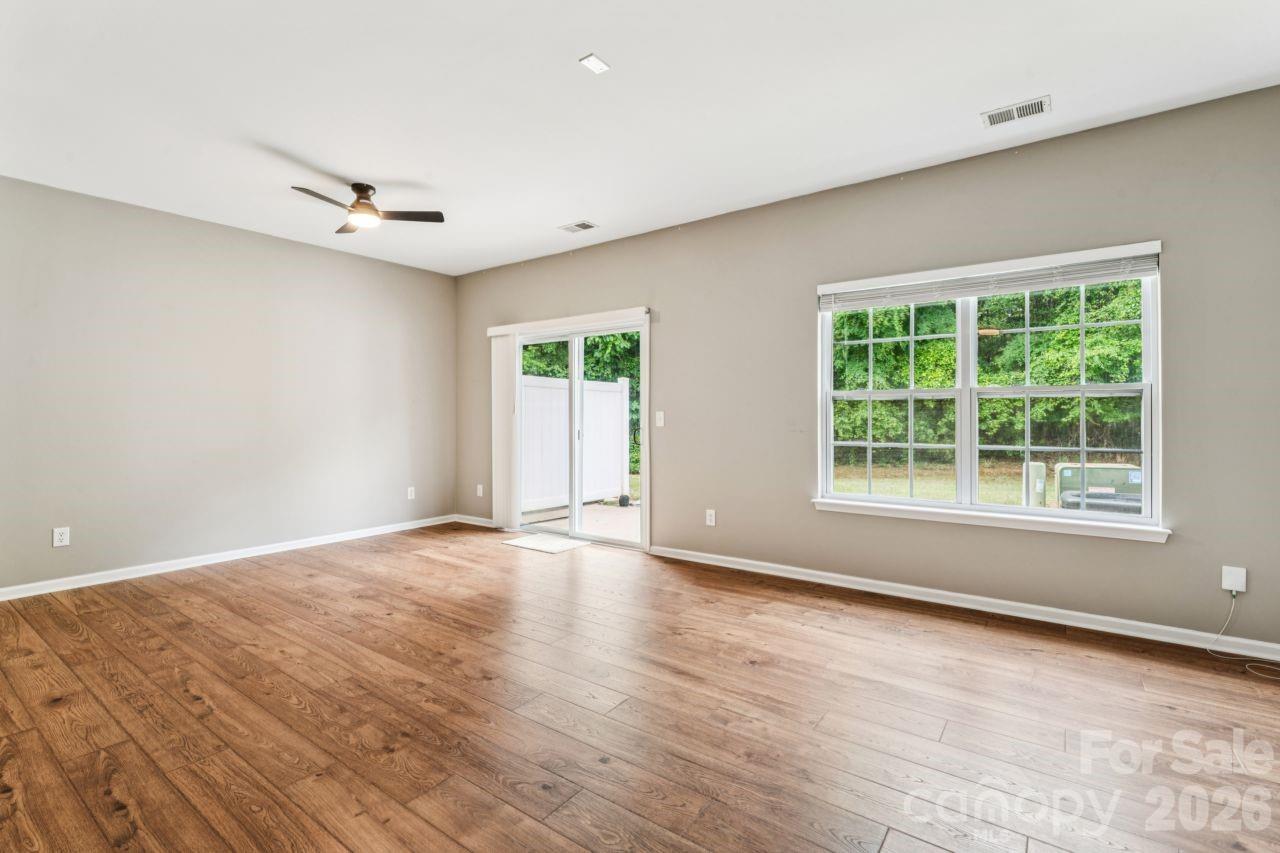 Carolina Crossing - Residential