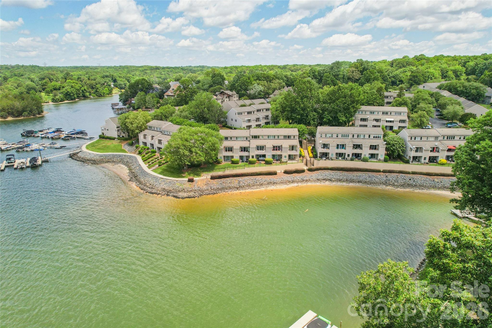 The Yachtsman - Residential