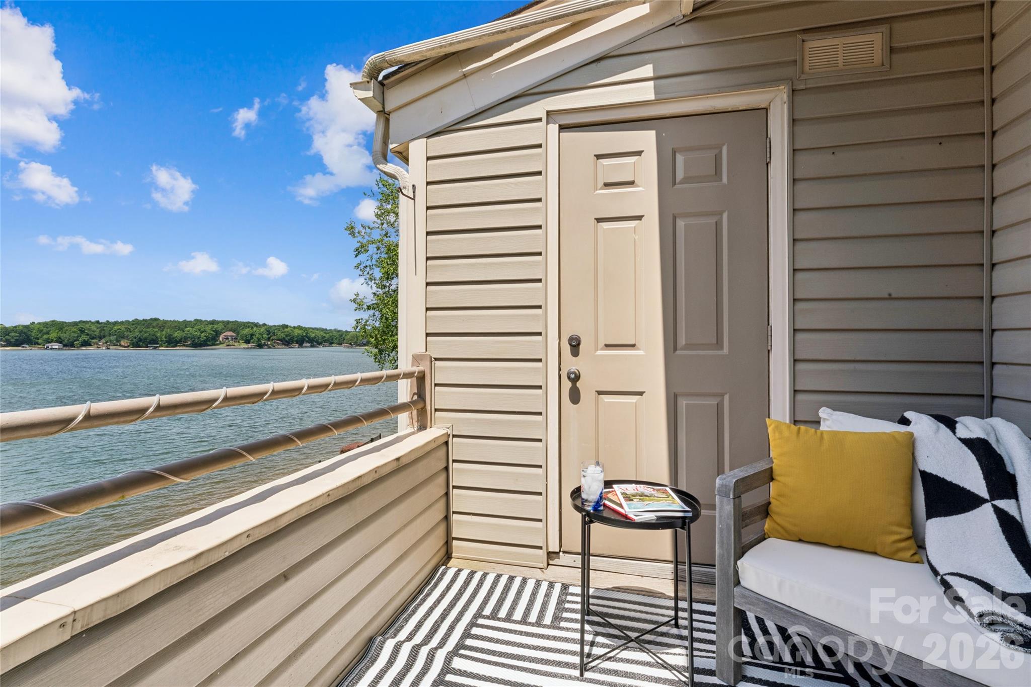 The Yachtsman - Residential