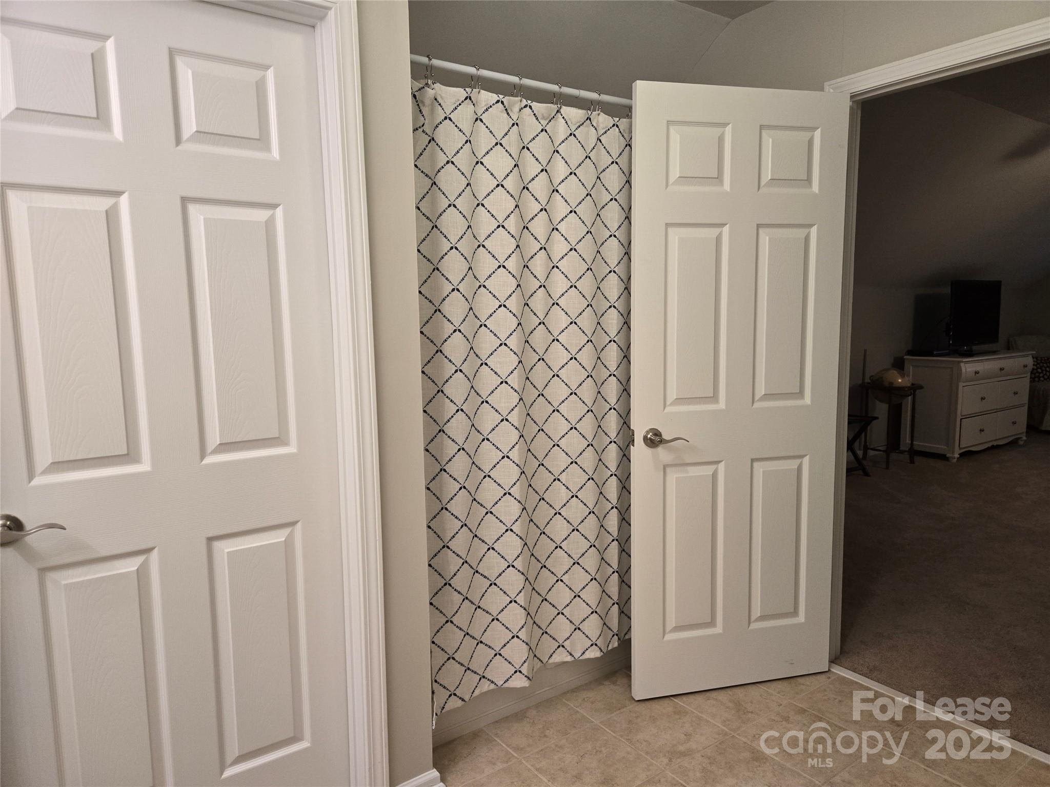 Stonecrest Villas of Tega Cay - Residential Lease