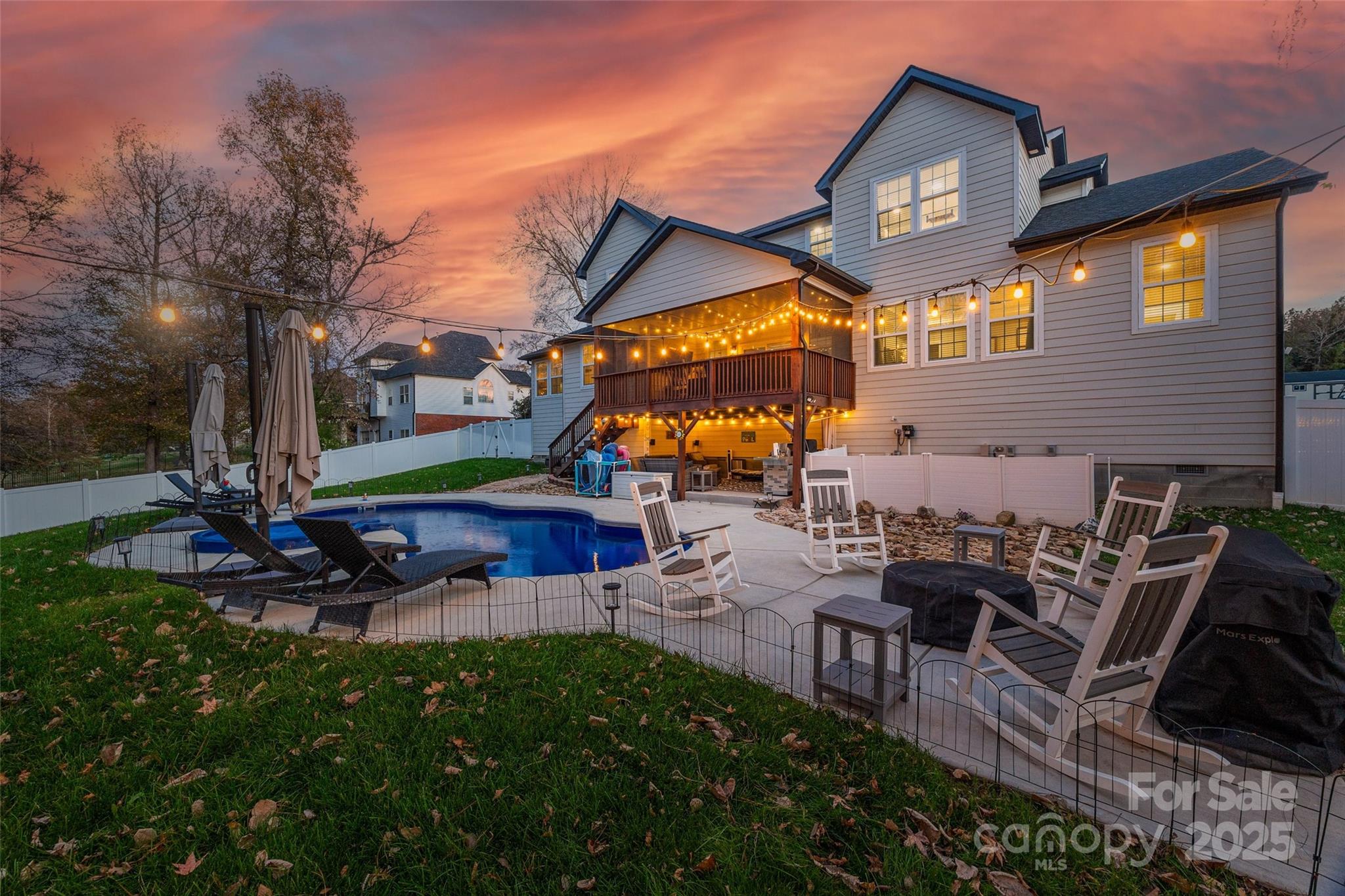 Stonetrace - Residential