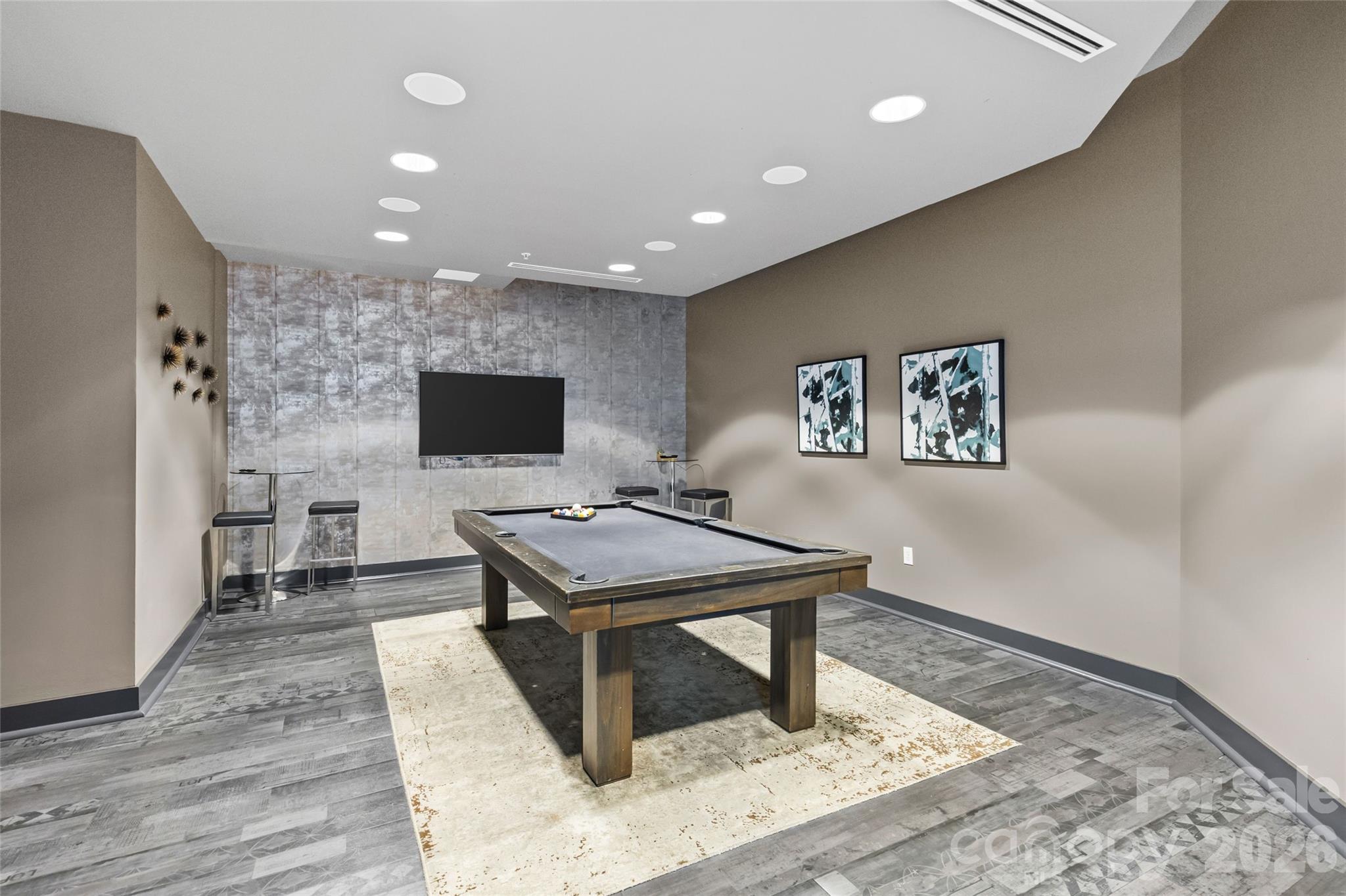Avenue Condominiums - Residential