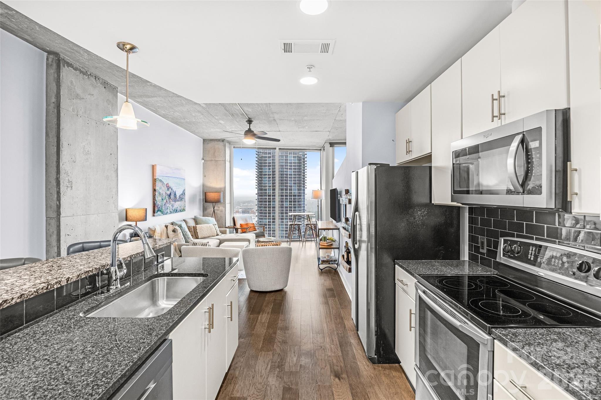 Avenue Condominiums - Residential