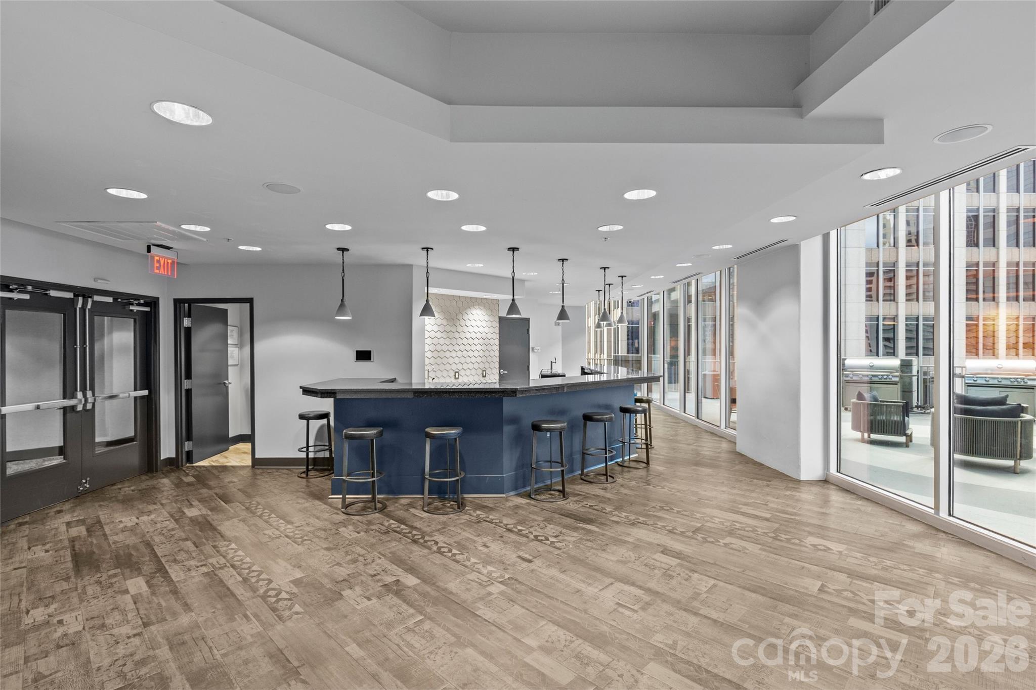 Avenue Condominiums - Residential