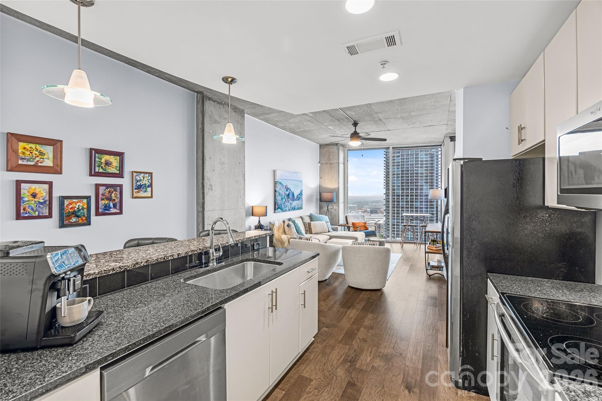 Avenue Condominiums - Residential