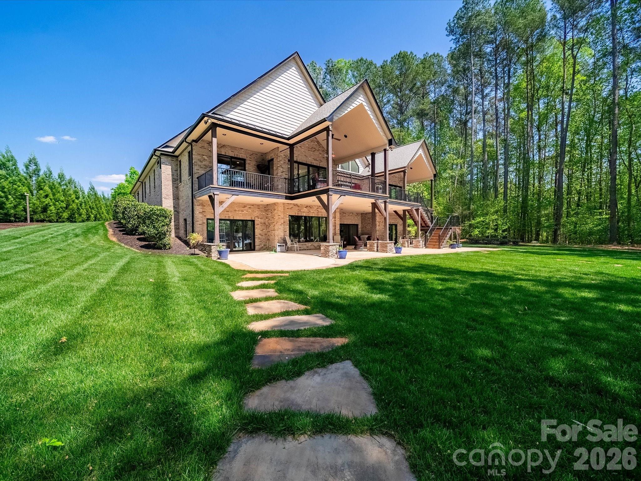 Sunset Pointe - Residential