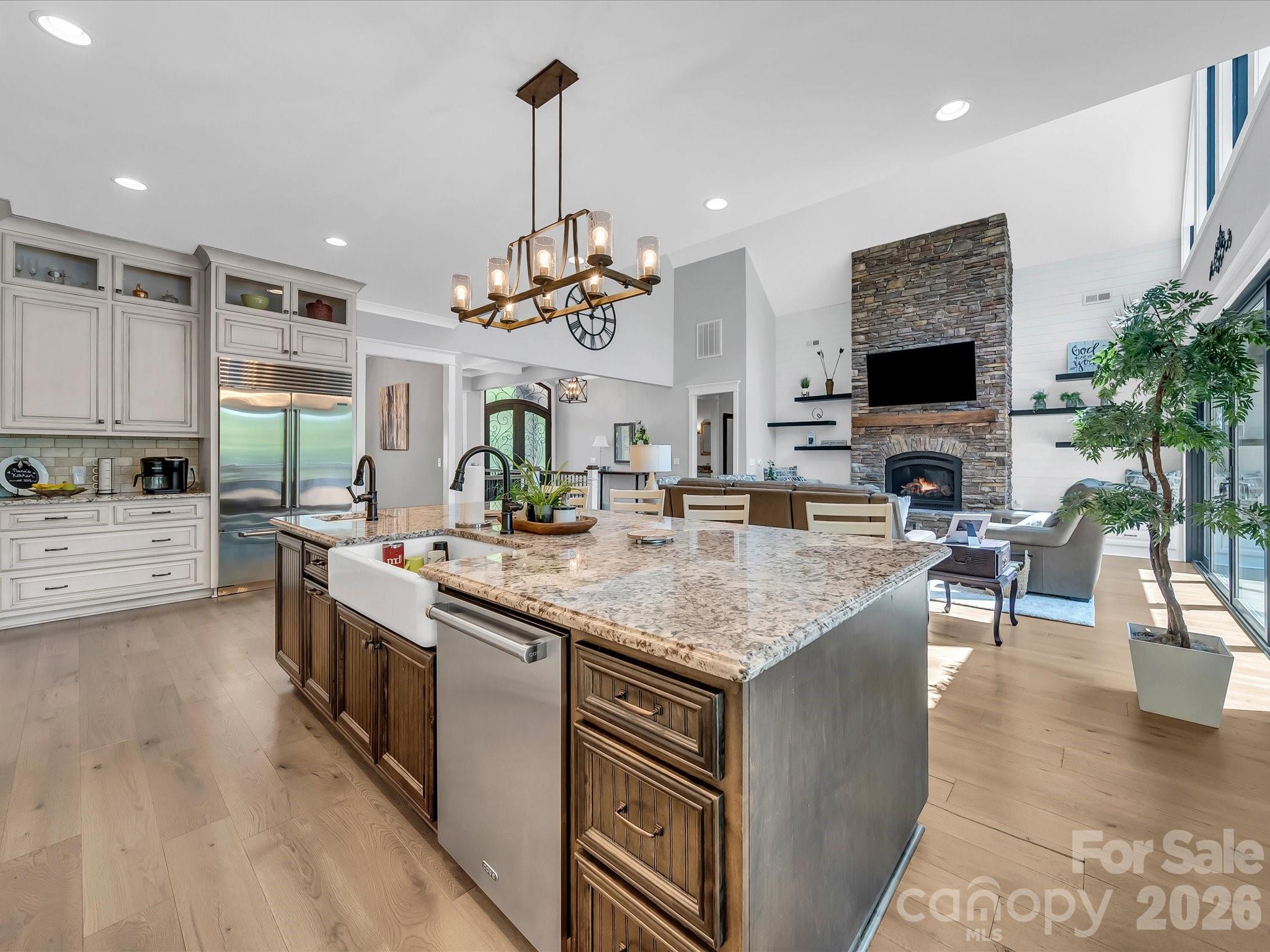 Sunset Pointe - Residential